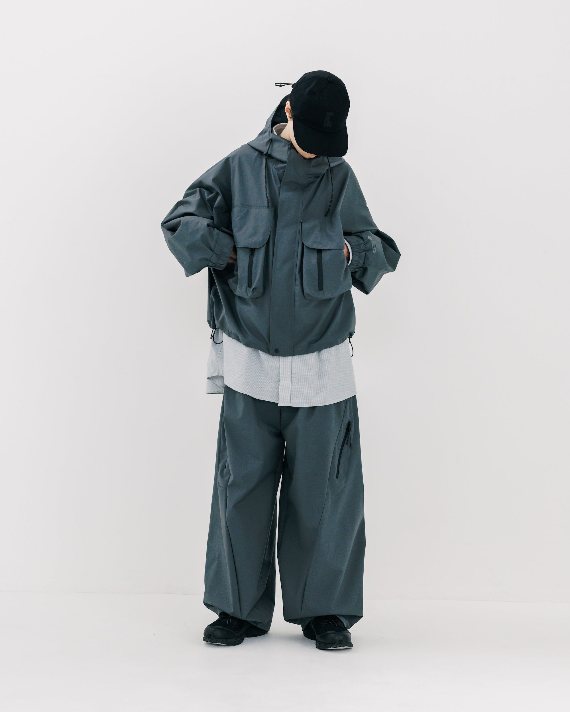 【3.5 WED 20:00- IN STOCK】+phenix WINDSTOPPER® by GORE-TEX LABS CITY WADING JACKET (GRAPHAITE GRAY)