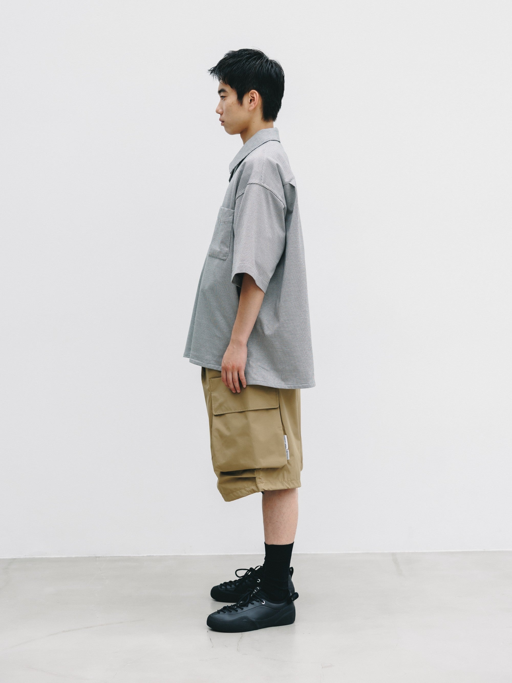 【7.8 WED 20:00- IN STOCK】MINI GRID CHECK 36G KNIT EVERYDAY ZIP UP S/S SHIRT (WHITE×BLACK)
