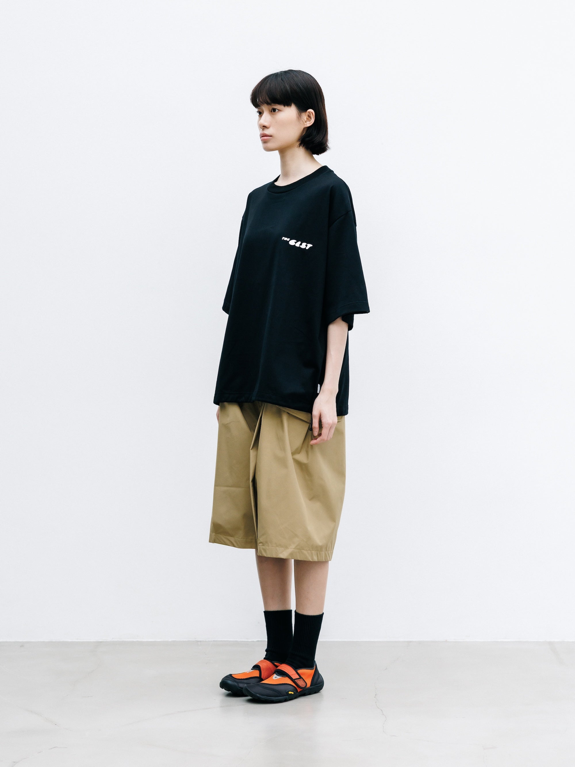 【8.1 SAT 20:00- IN STOCK】"CLST" LOGO PRINT S/S T-SHIRT WITH DRAWSTRINGS (BLACK)