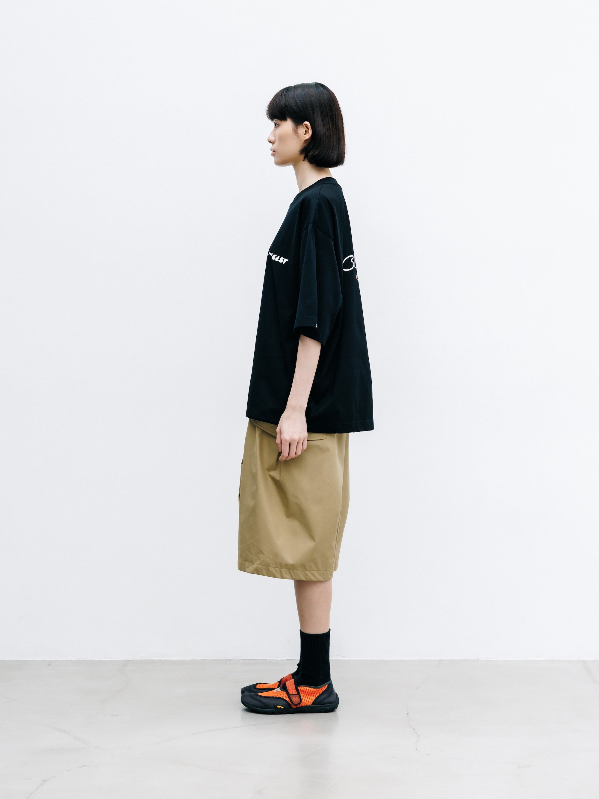【8.1 SAT 20:00- IN STOCK】"CLST" LOGO PRINT S/S T-SHIRT WITH DRAWSTRINGS (BLACK)