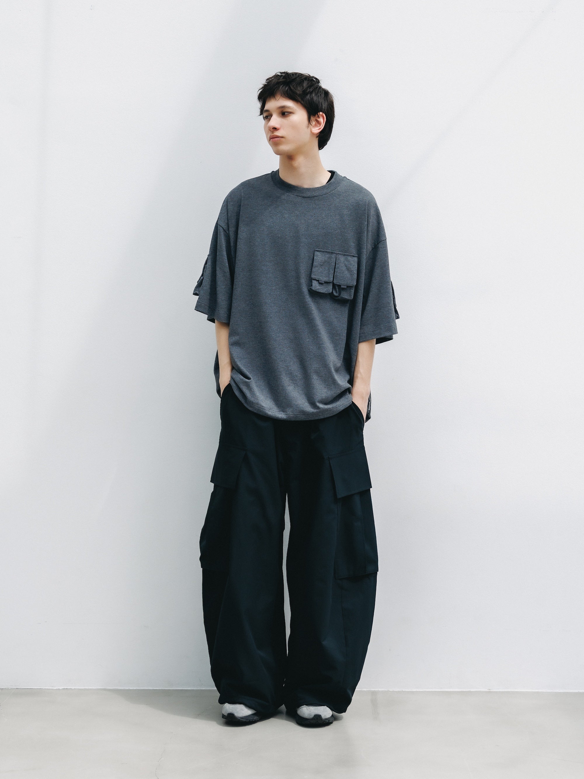 COOL DOTS®︎  MEGA POCKET BALLOON CARGO PANTS (BLACK)