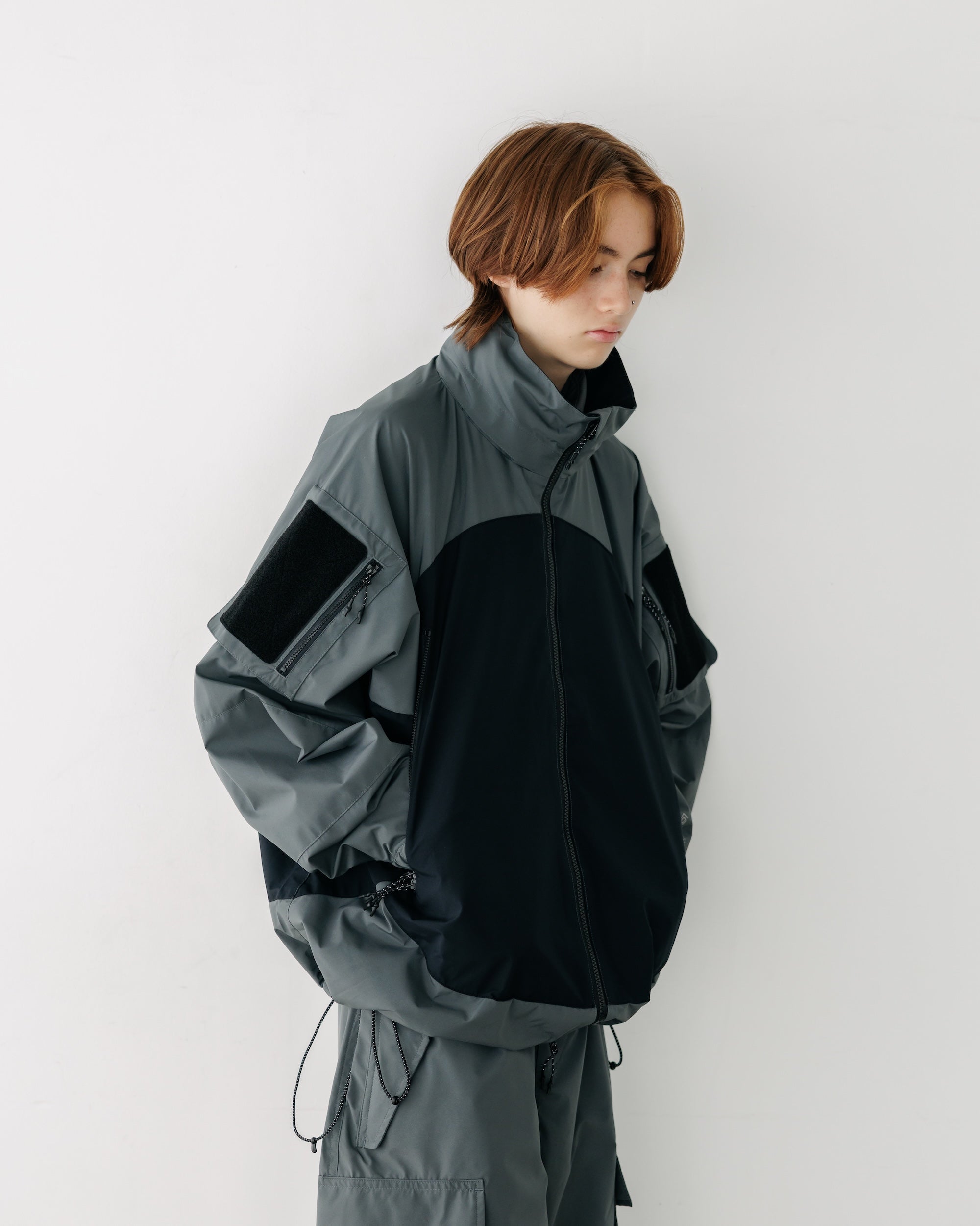 【9.17 WED 20:00- IN STOCK】+phenix WINDSTOPPER® by GORE-TEX LABS CITY MILITARY JACKET (GRAPHAITE GRAY× BLACK)