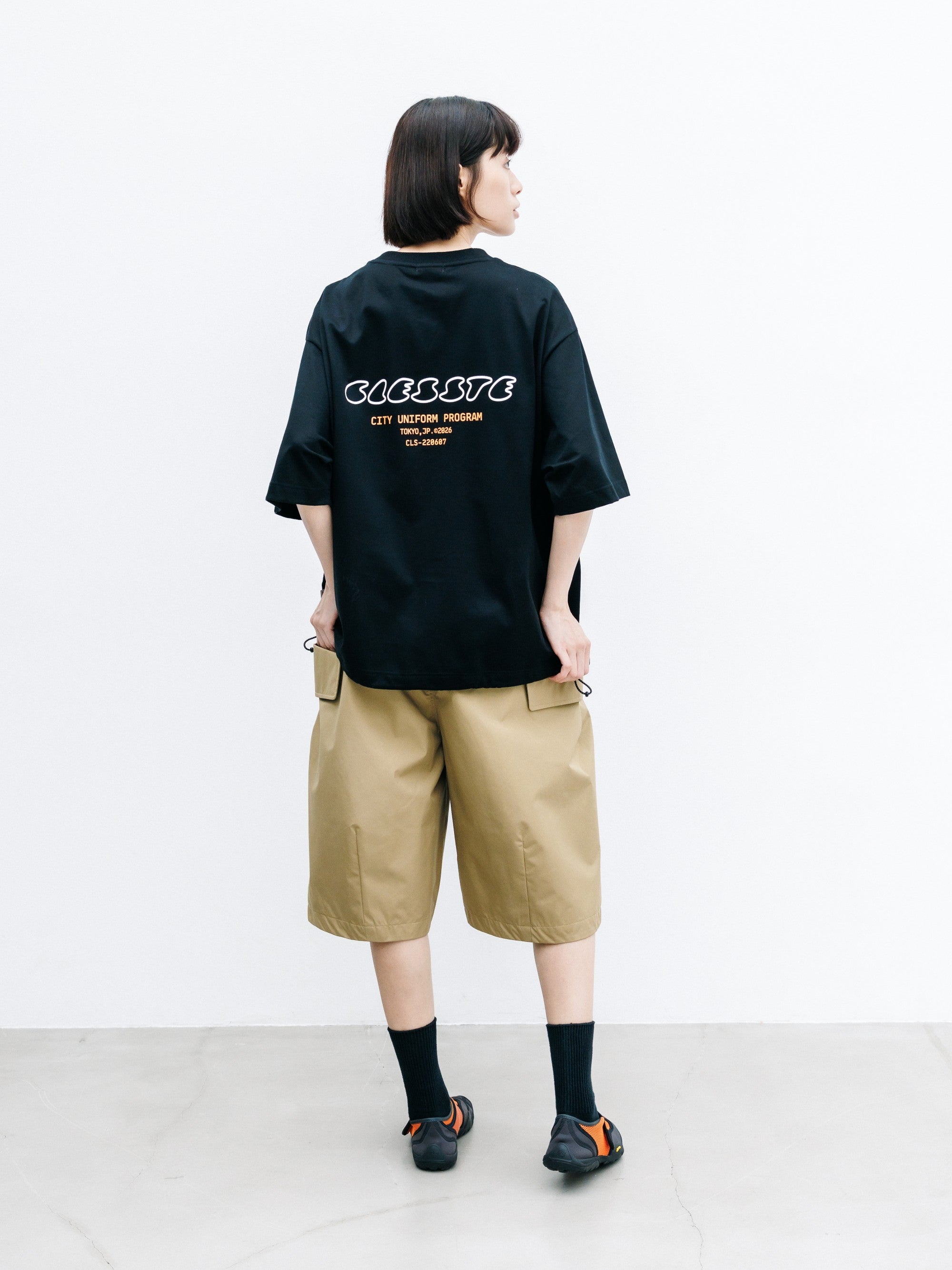 【8.12 WED 20:00- IN STOCK】+phenix WINDSTOPPER® by GORE-TEX LABS CITY FLAP WIDE BALLOON HALF PANTS (CAMEL BEIGE)