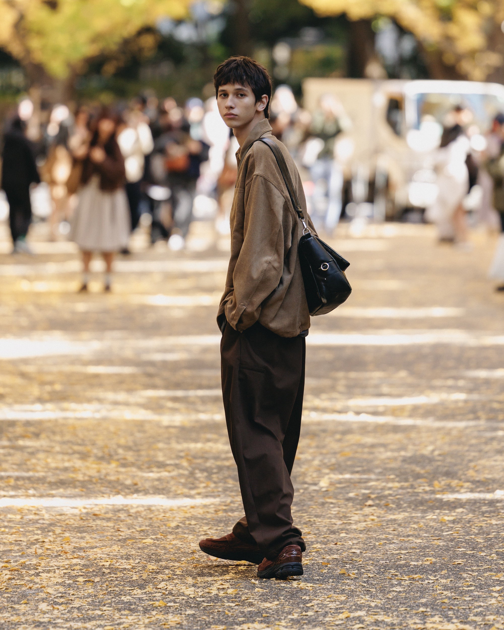 【2.4 WED 20:00- IN STOCK】T/C GABARDINE CITY UNIFORM WIDE TAPERED PANTS(BROWN)