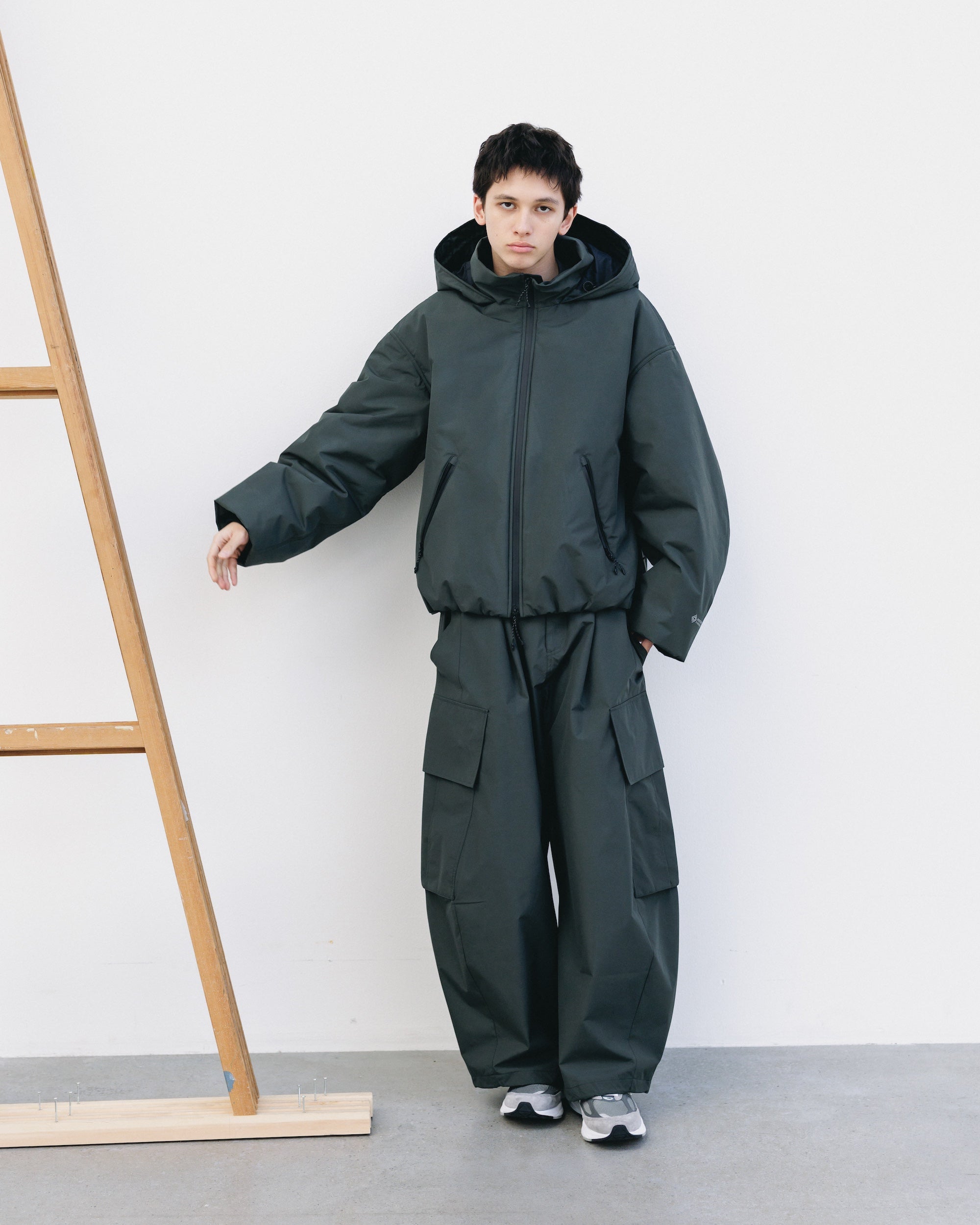 【7.1 WED 20:00- IN STOCK】+phenix WINDSTOPPER® by GORE-TEX LABS CITY MEGA POCKET BALLOON CARGO PANTS (ASPHALT GRAY)