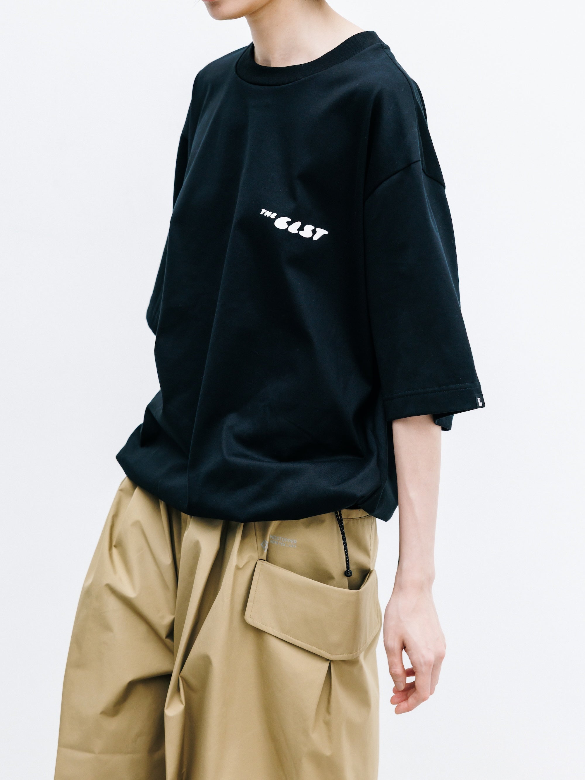 【8.1 SAT 20:00- IN STOCK】"CLST" LOGO PRINT S/S T-SHIRT WITH DRAWSTRINGS (BLACK)