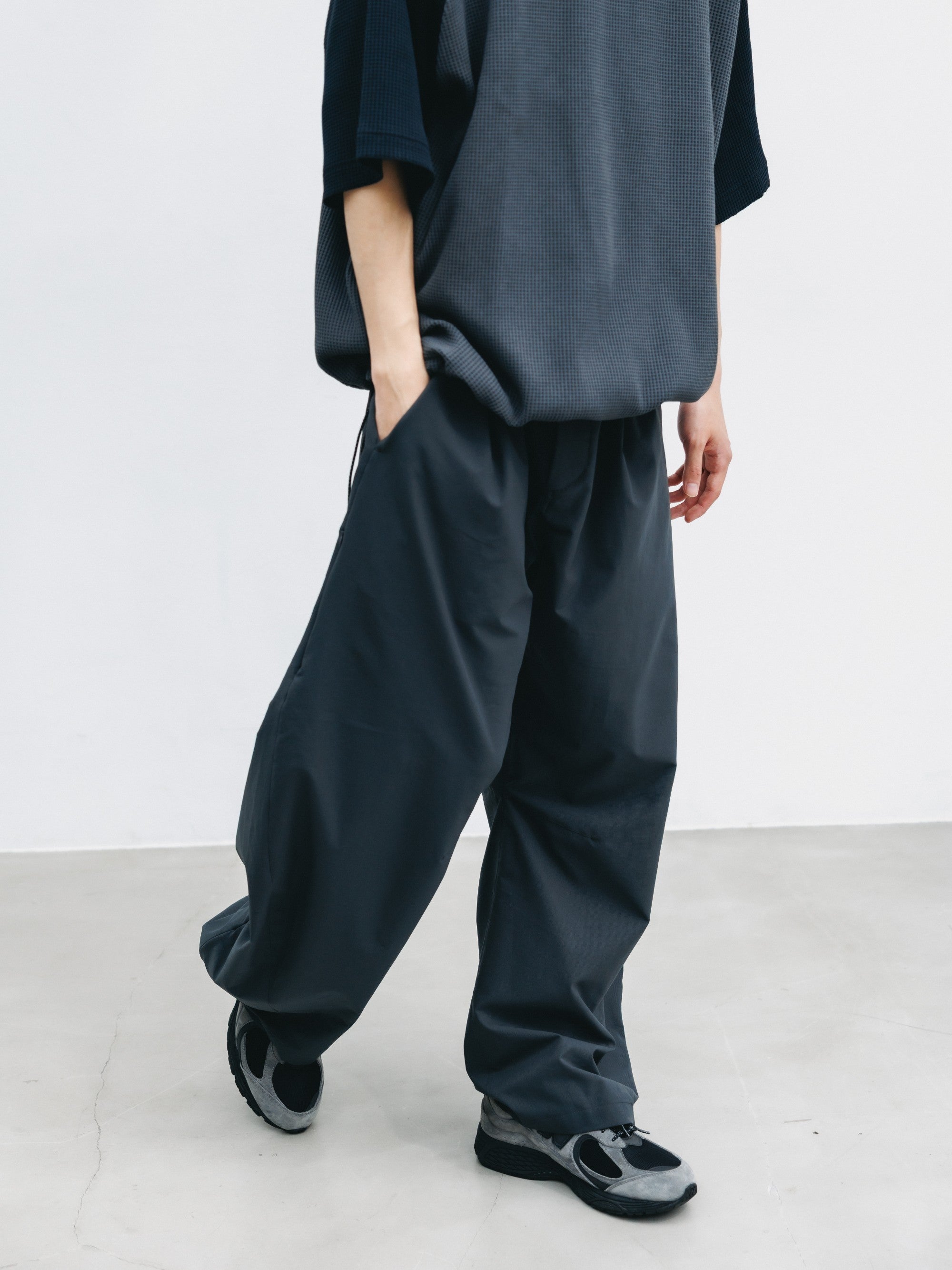 COOLDOTS® CITY BARREL LEG PANTS（GRAY）