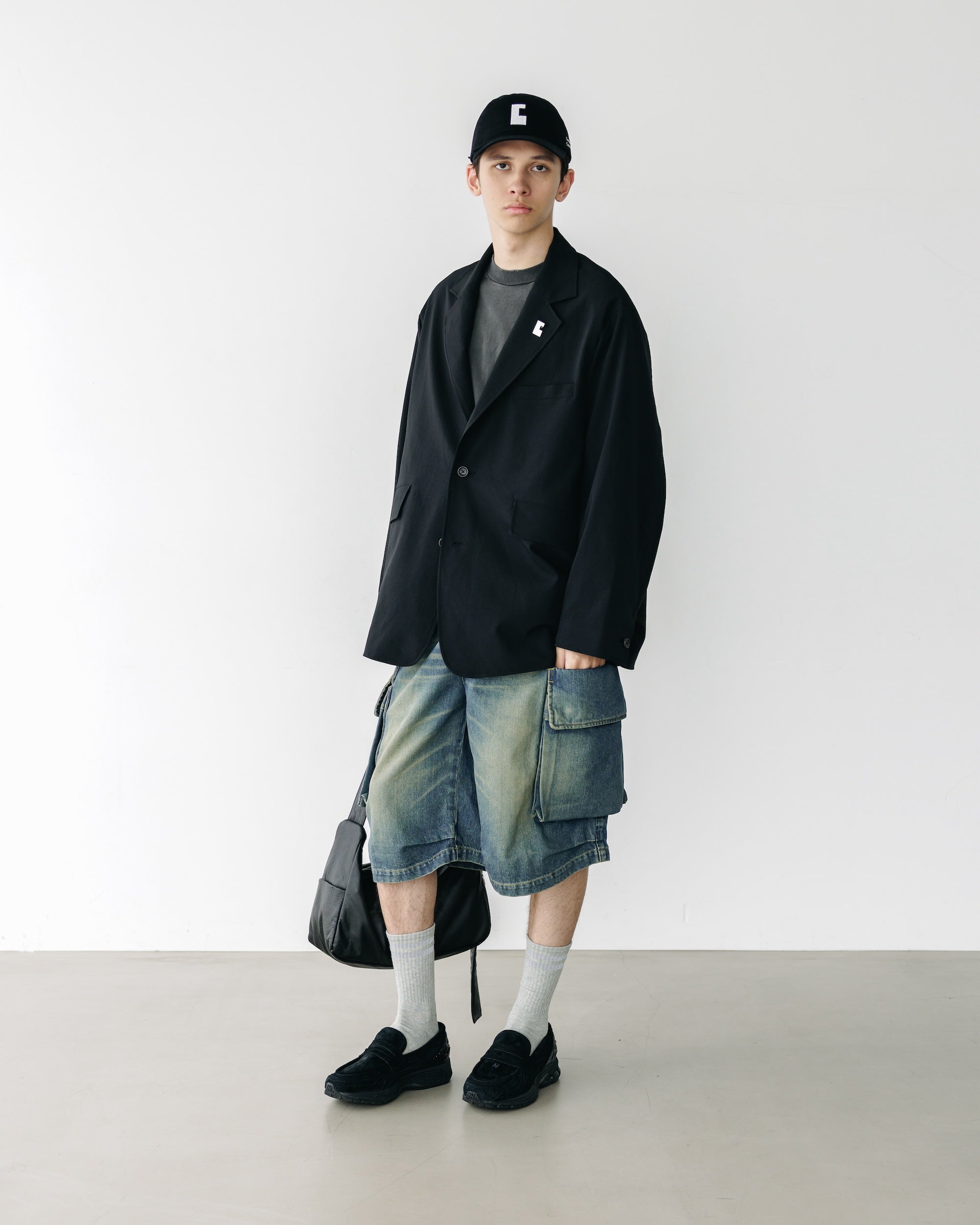 CITY UNIFORM TAILORED JACKET (BLACK)