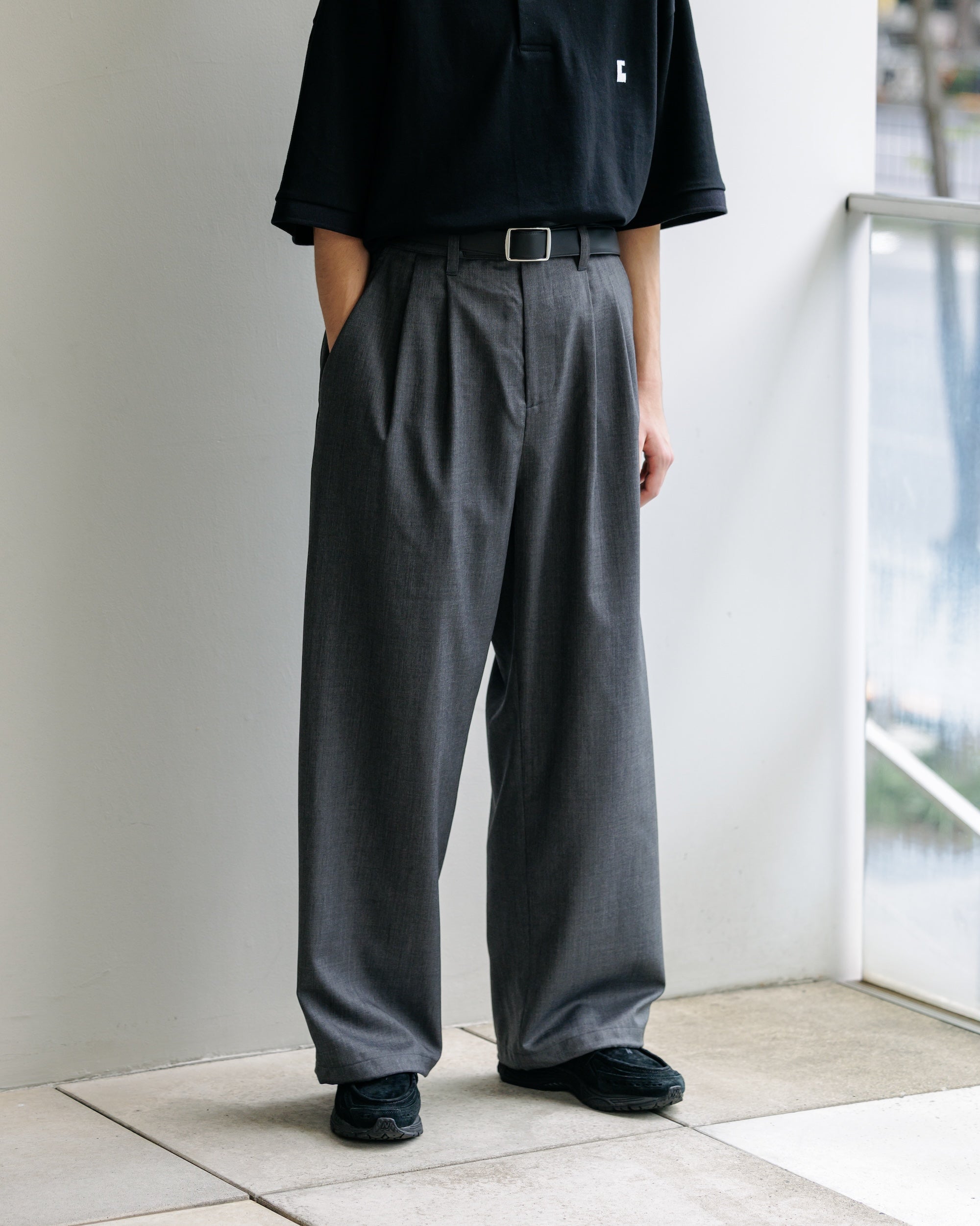 【9.6 SAT 20:00- IN STOCK】HOLELESS ESSENTIAL LEATHER BELT (BLACK)