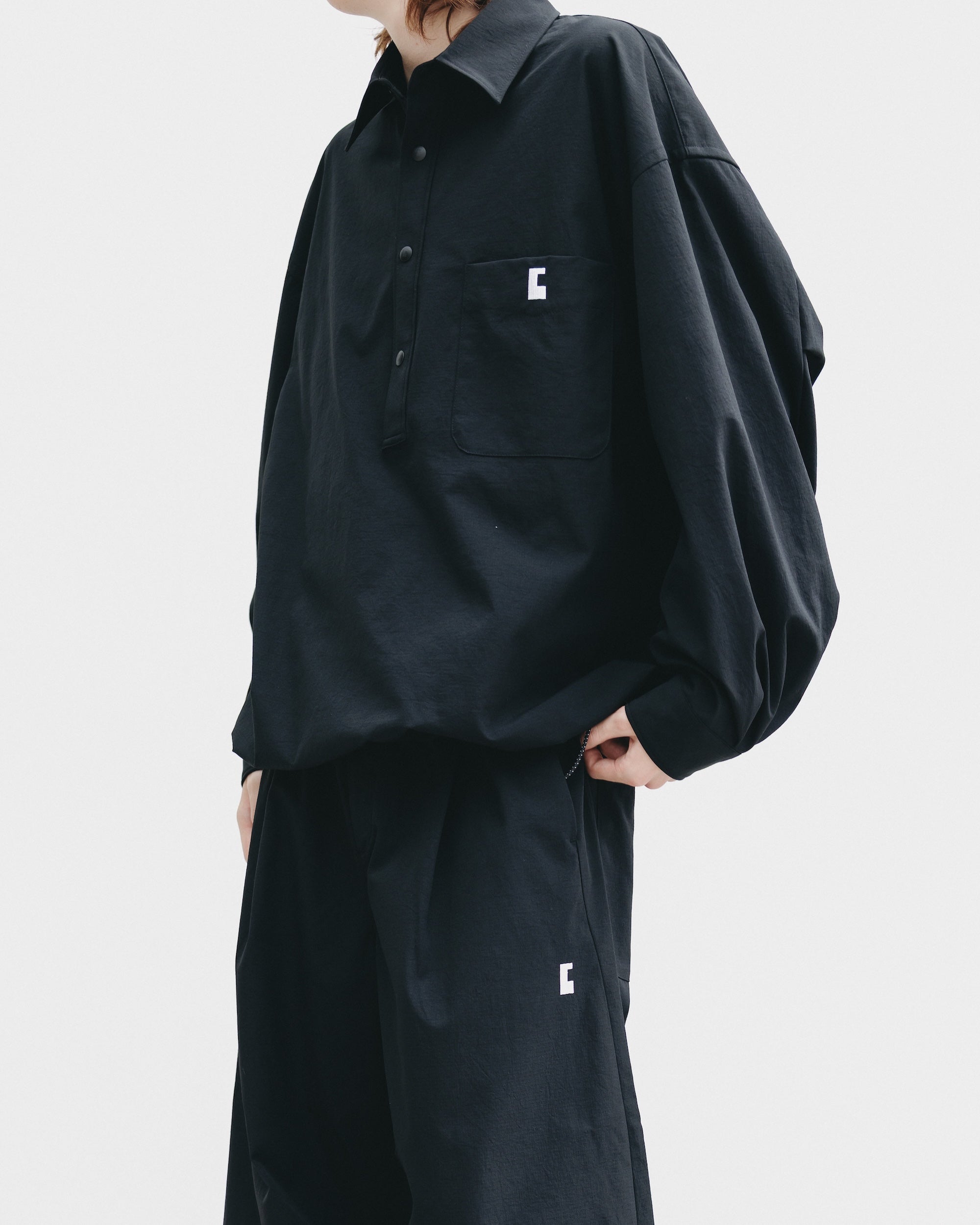 【9.20 SAT 20:00- IN STOCK】CITY UNIFORM BARREL LEG EASY PANTS (BLACK)
