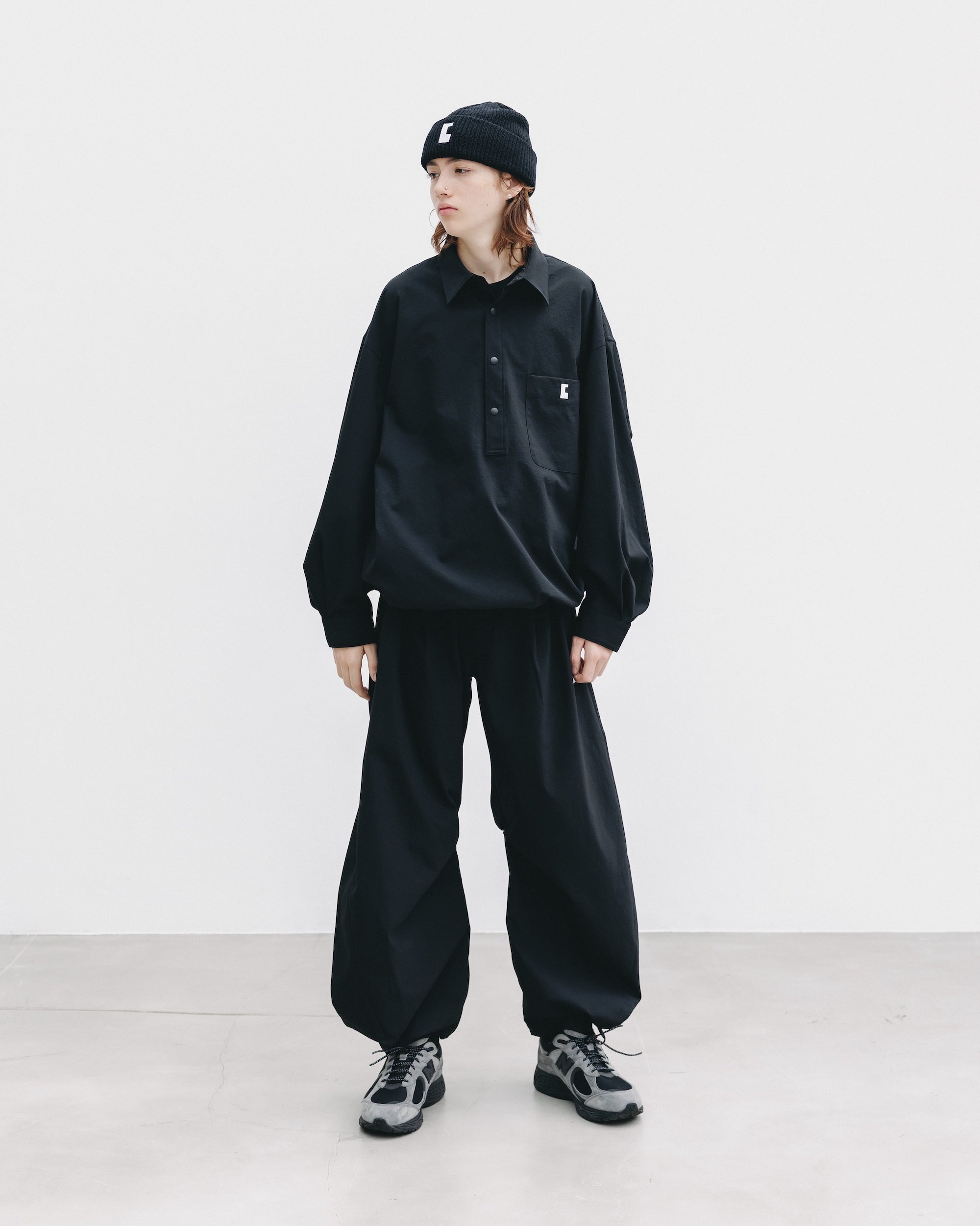 【9.20 SAT 20:00- IN STOCK】CITY UNIFORM BARREL LEG EASY PANTS (BLACK)