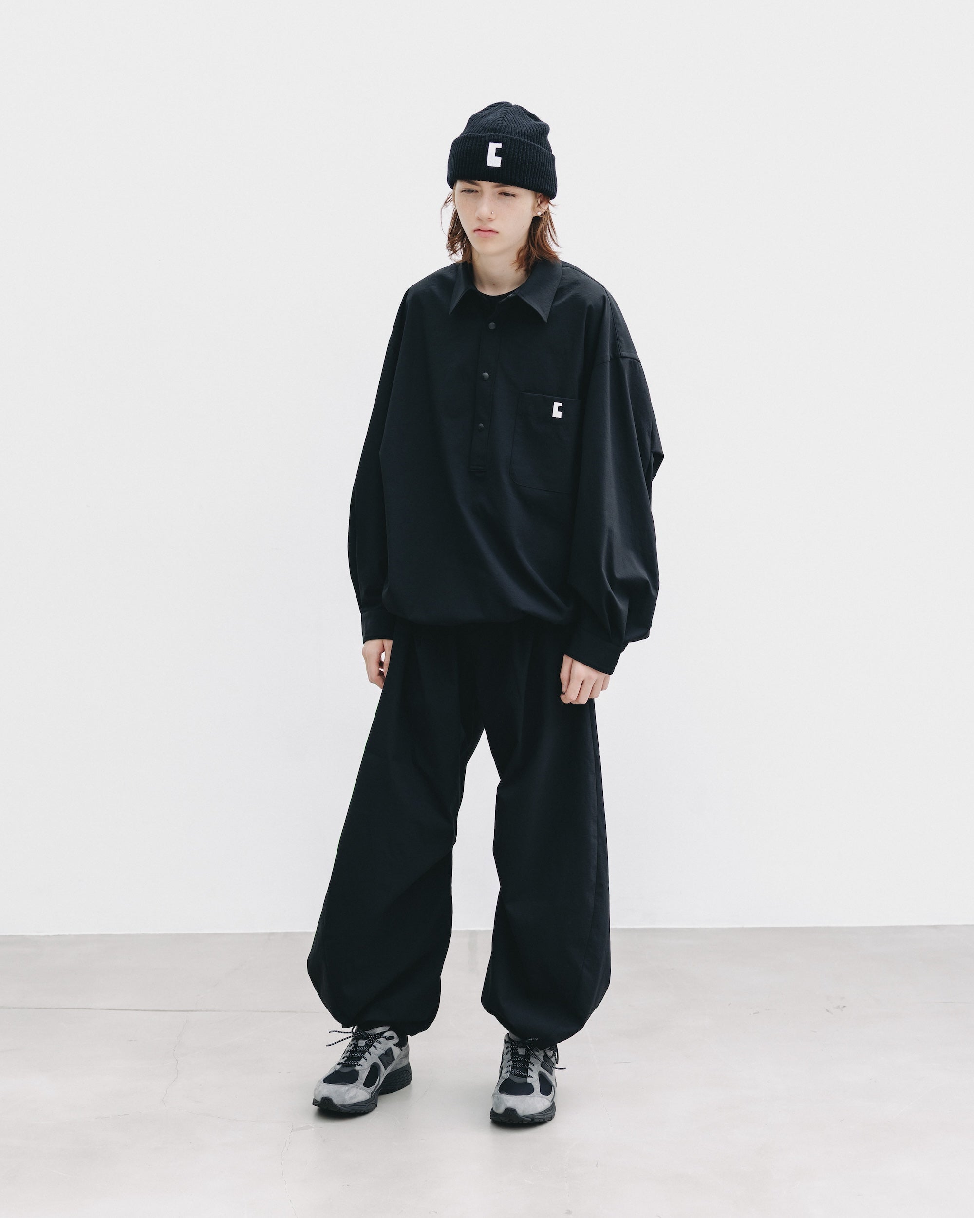 【9.20 SAT 20:00- IN STOCK】CITY UNIFORM BARREL LEG EASY PANTS (BLACK)
