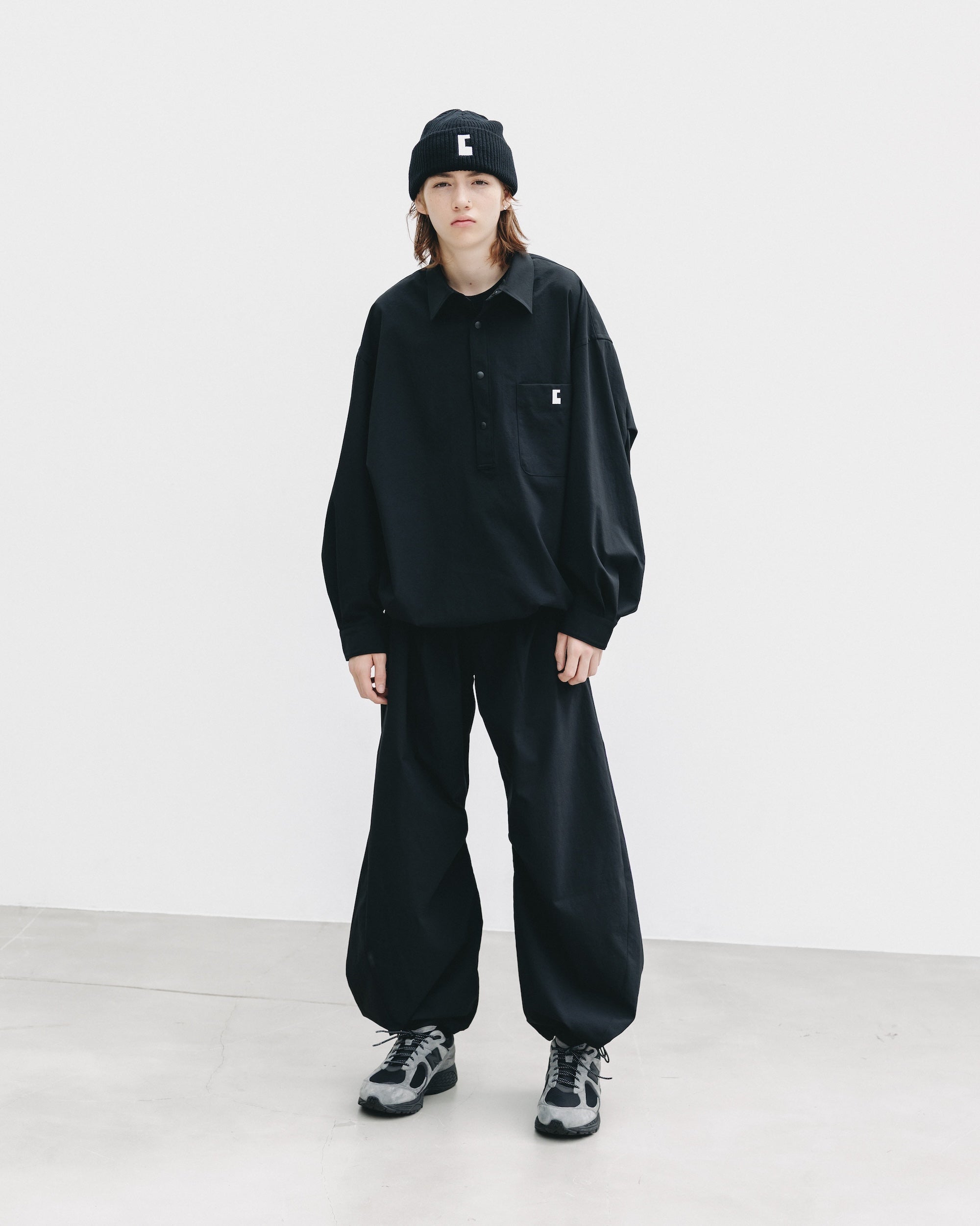 【9.20 SAT 20:00- IN STOCK】CITY UNIFORM BARREL LEG EASY PANTS (BLACK)