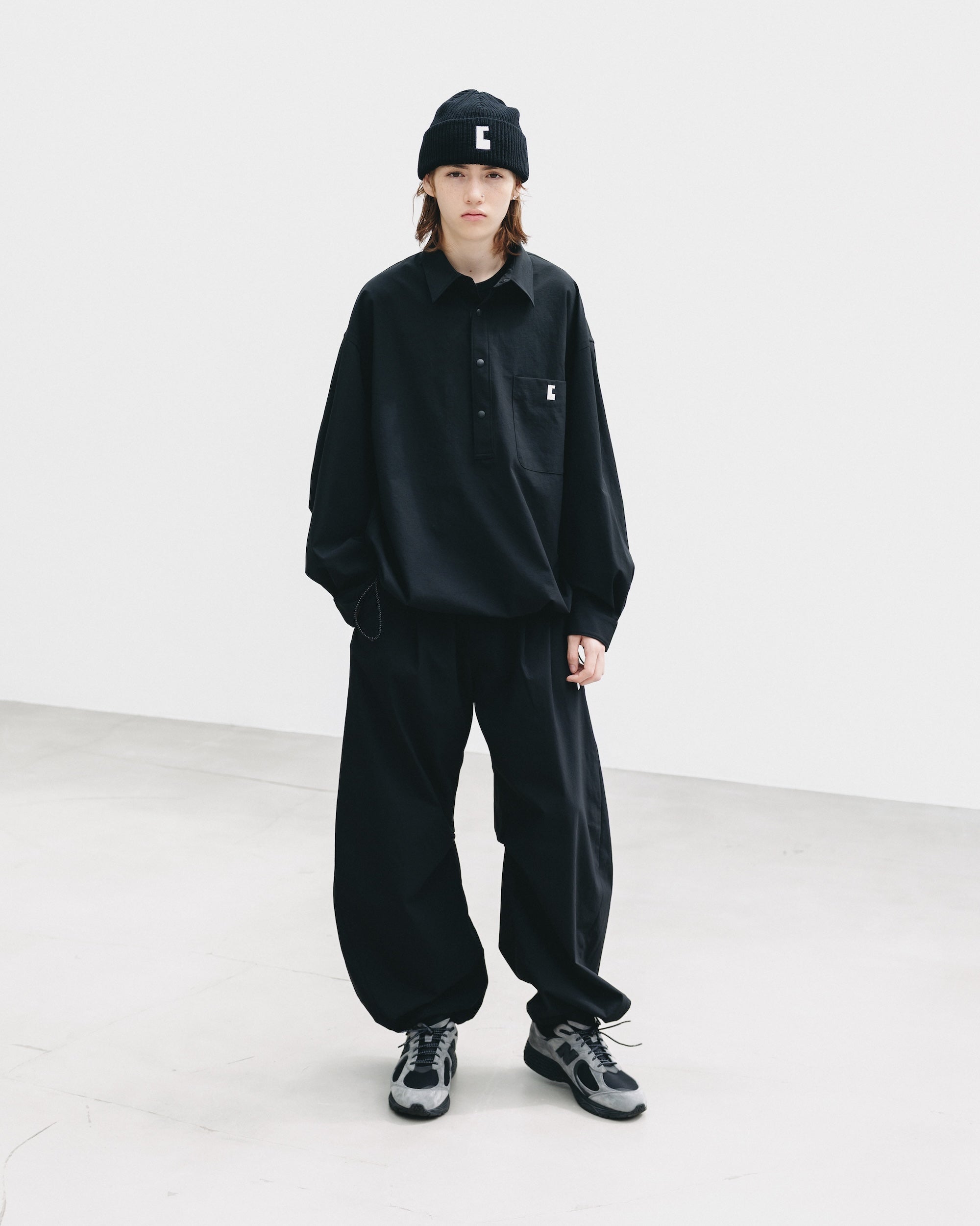 【9.20 SAT 20:00- IN STOCK】CITY UNIFORM BARREL LEG EASY PANTS (BLACK)