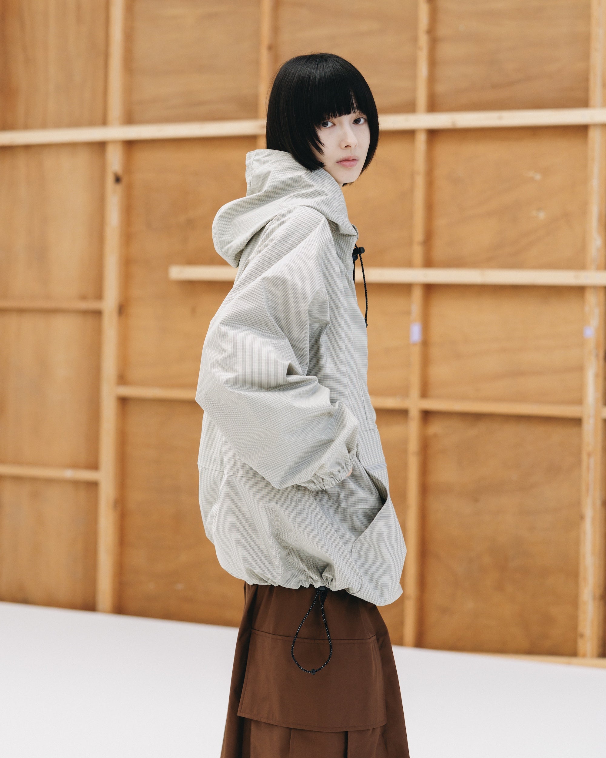 PACKABLE CITY ANORAK PARKA  (BEIGE(MINI GRAPH CHECK))