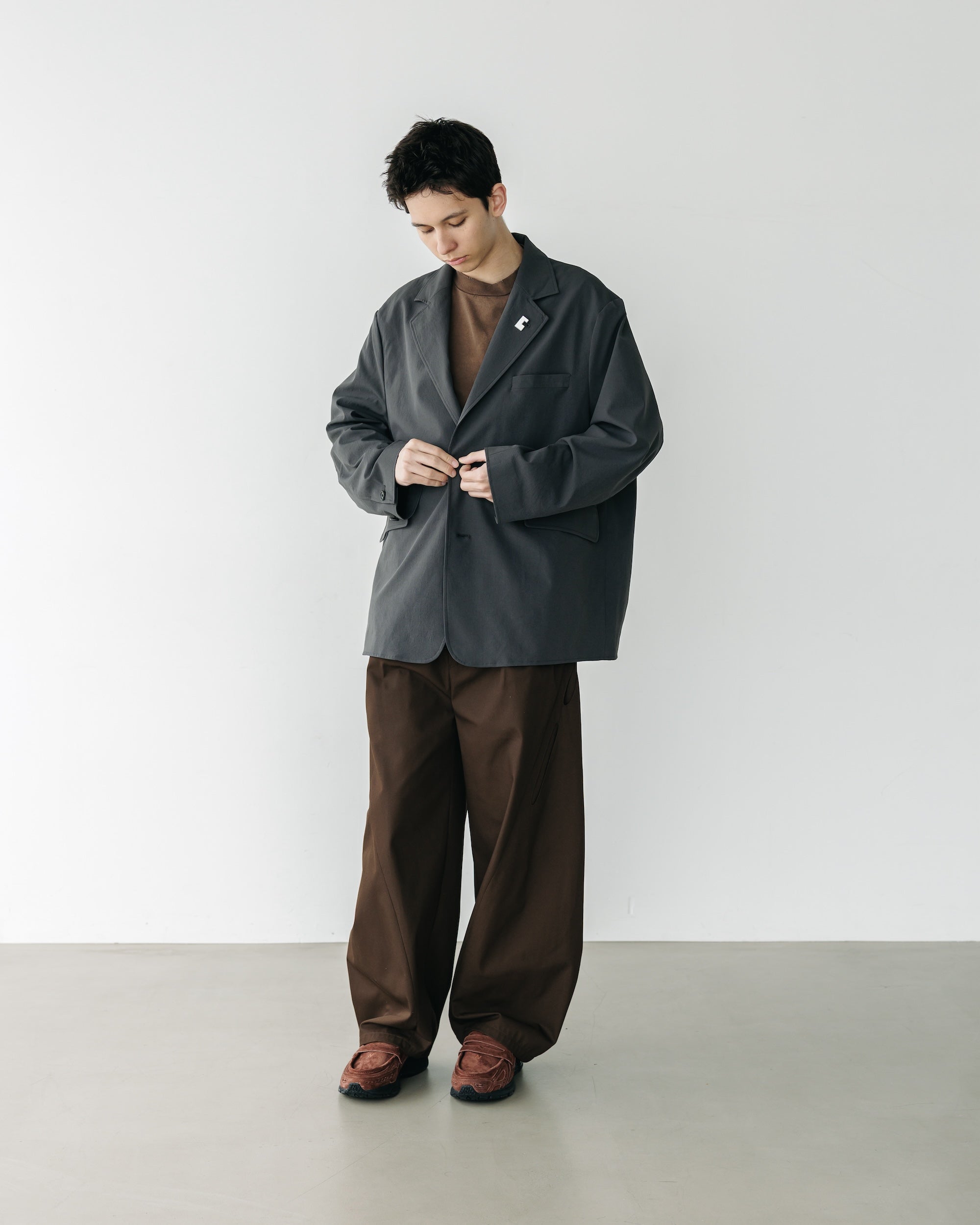 CITY UNIFORM TAILORED JACKET (CHARCOAL)