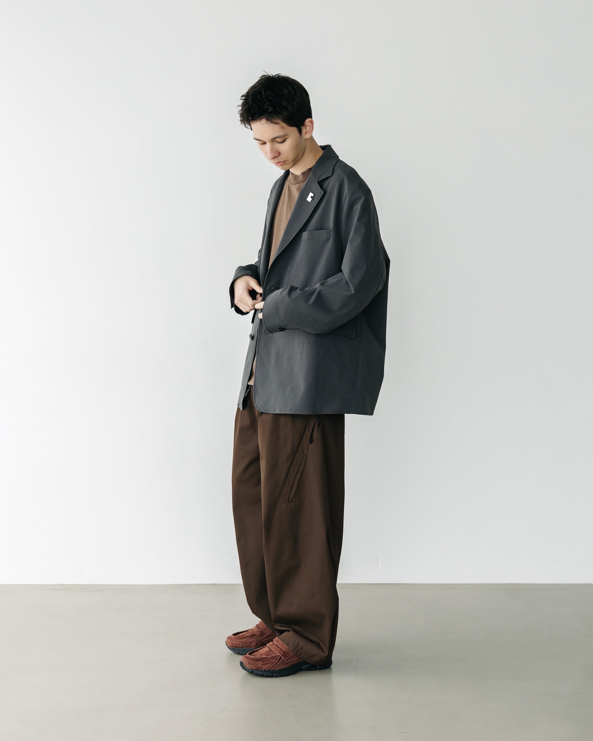 CITY UNIFORM TAILORED JACKET (CHARCOAL)