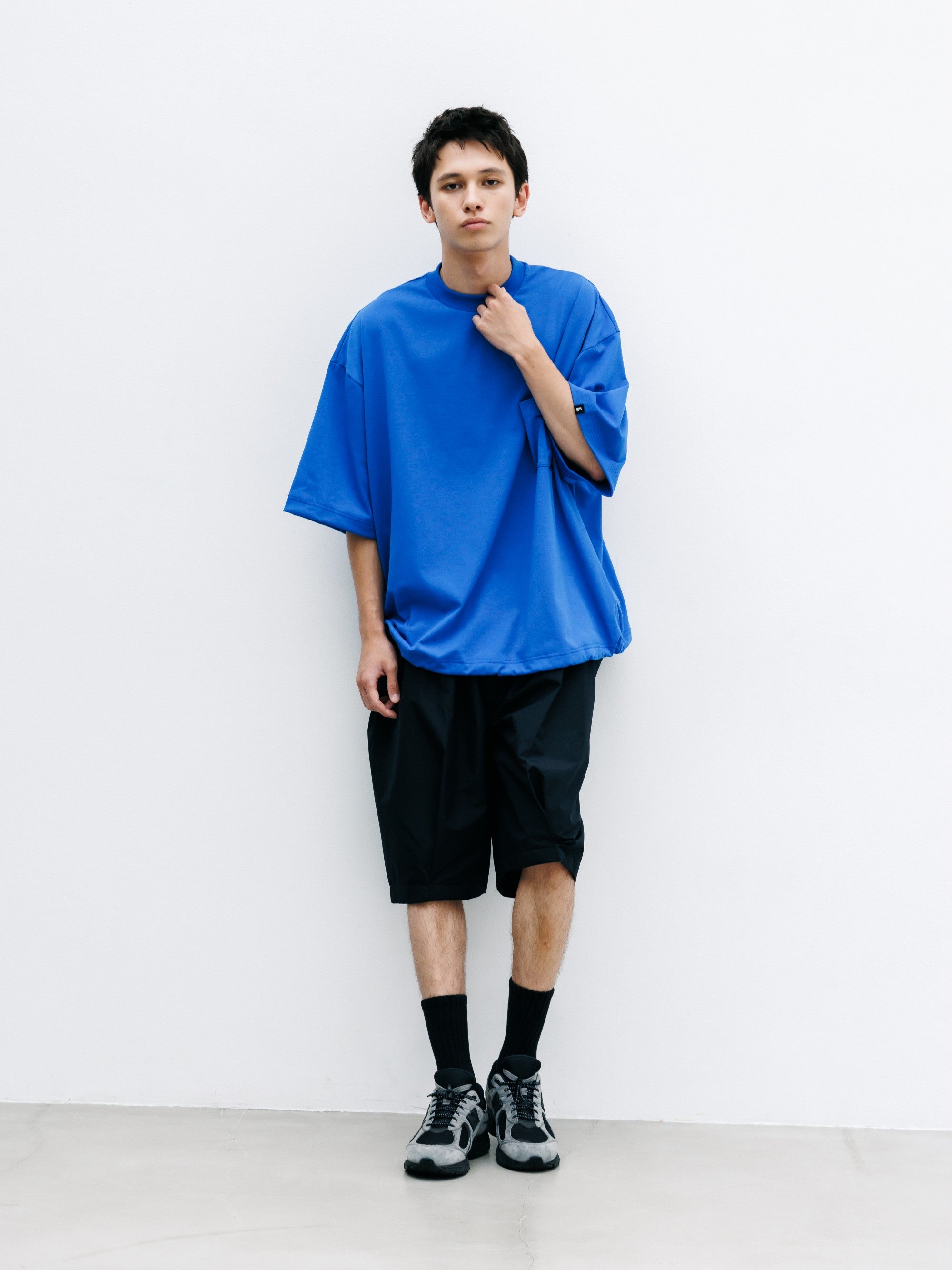 【8.12 WED 20:00- IN STOCK】+phenix WINDSTOPPER® by GORE-TEX LABS CITY FLAP WIDE BALLOON HALF PANTS (BLACK)