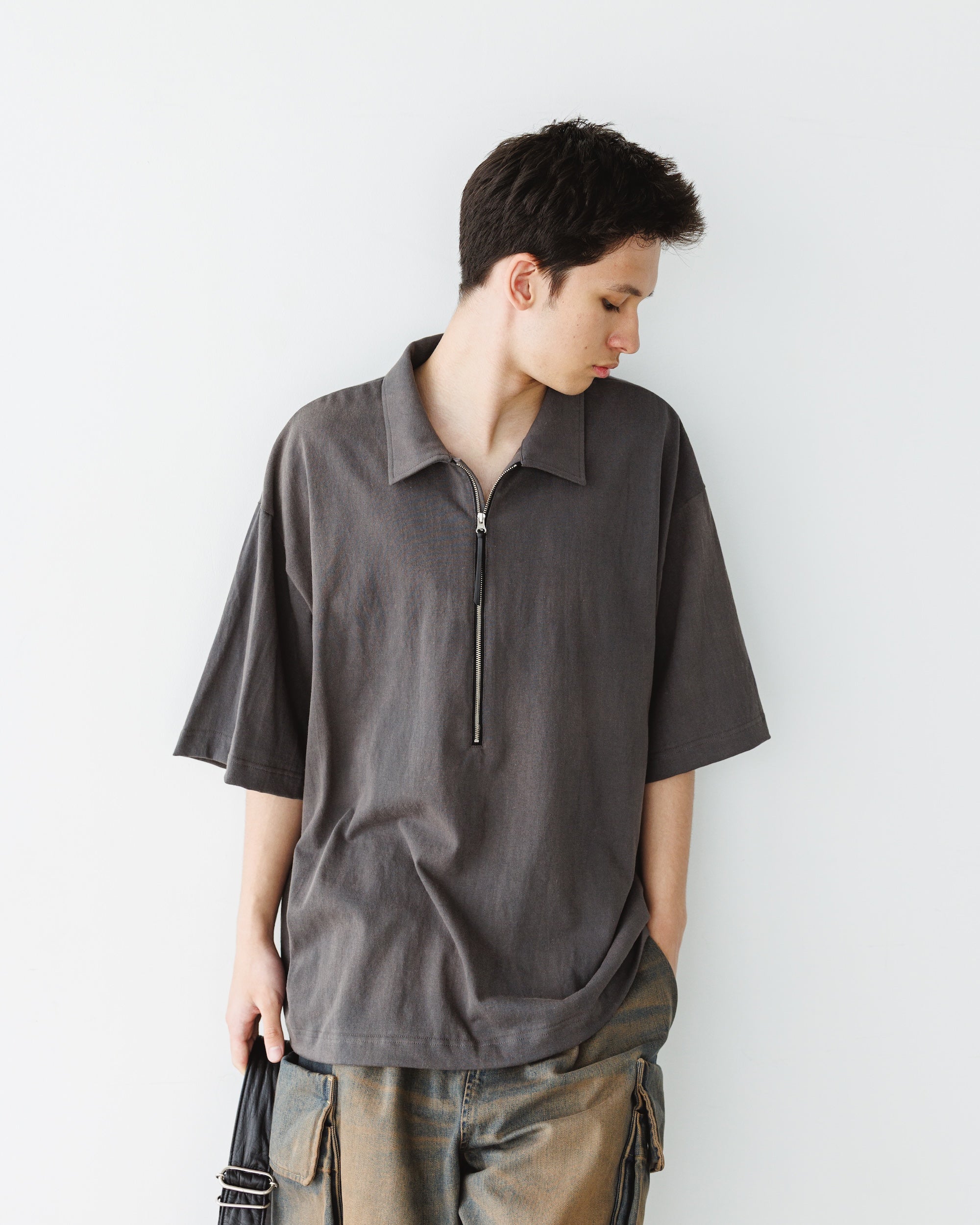 CITY S/S HALF ZIP SHIRT (BLACK)