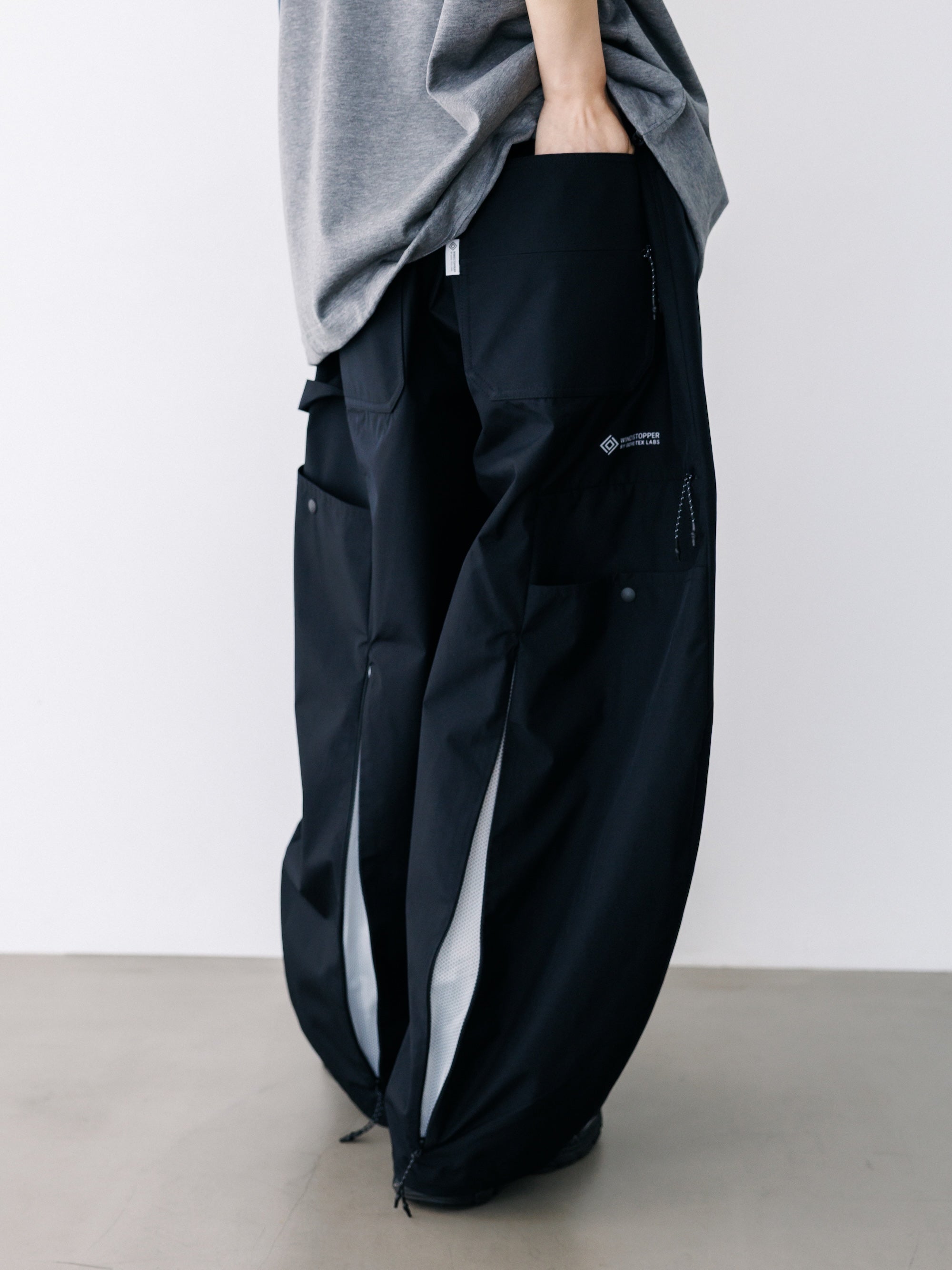 【8.26 WED 20:00- IN STOCK】+phenix WINDSTOPPER® by GORE-TEX LABS CITY MASSIVE UTILITY PANTS (BLACK×WHITE)