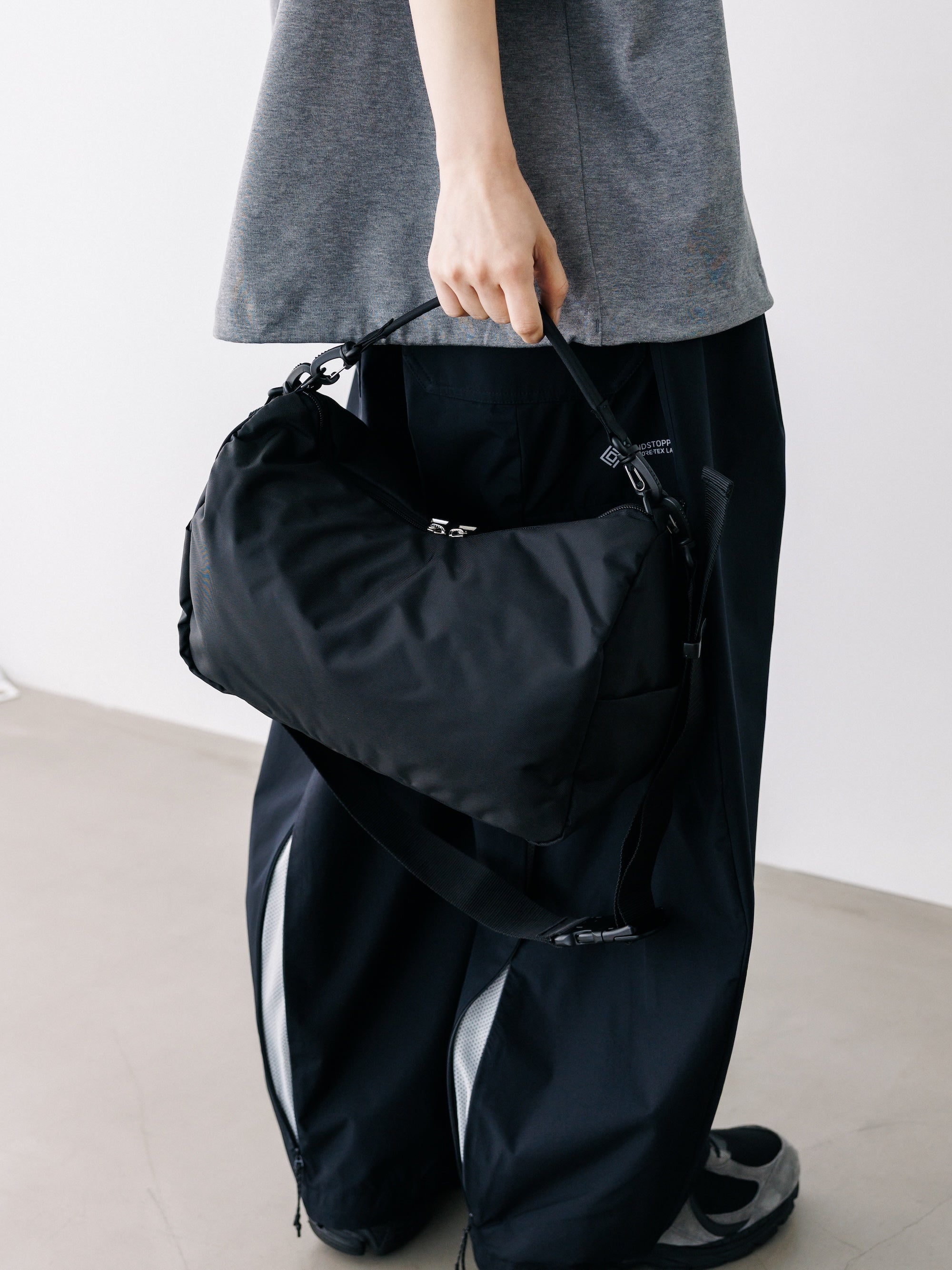 DAYOFF BAG (BLACK)