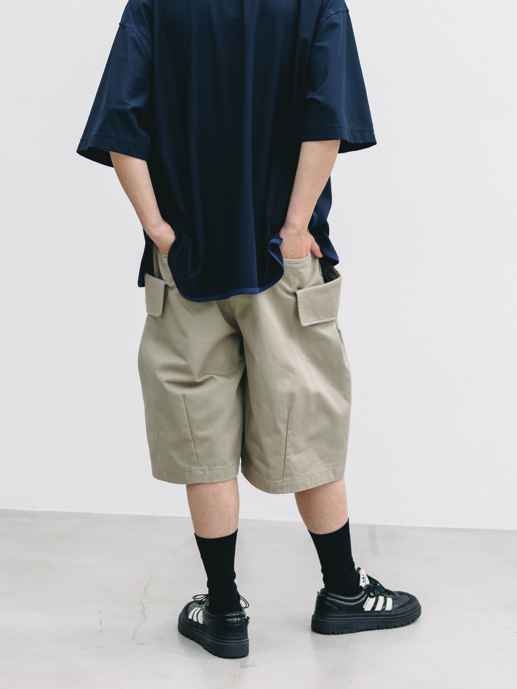 【6.24 WED 20:00- IN STOCK】FLAP WIDE BALLOON HALF PANTS (GREIGE)