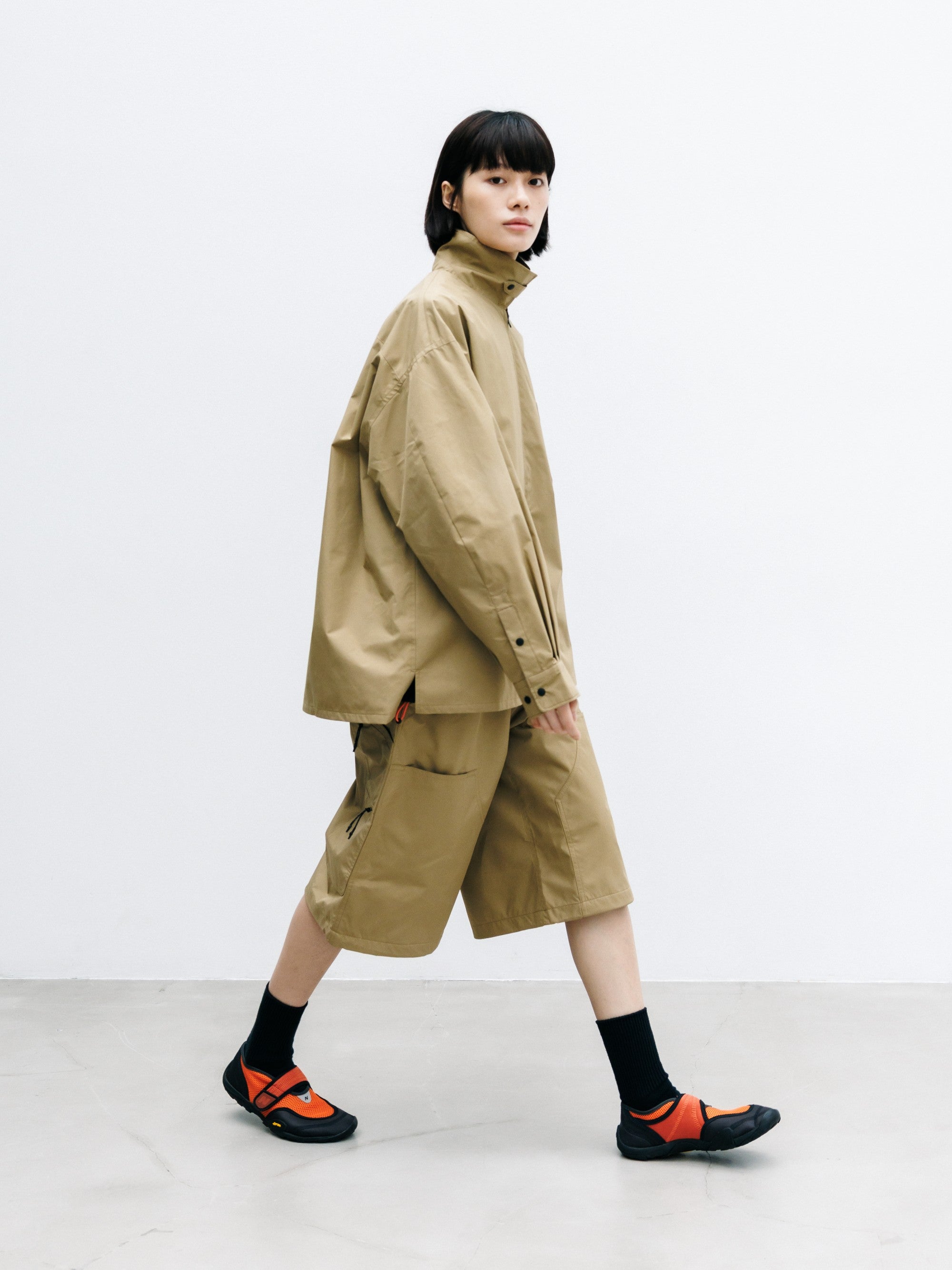 【8.8 SAT 20:00- IN STOCK】+phenix WINDSTOPPER® by GORE-TEX LABS CITY UNIFORM ZIPUP L/S SHIRT (CAMEL BEIGE)