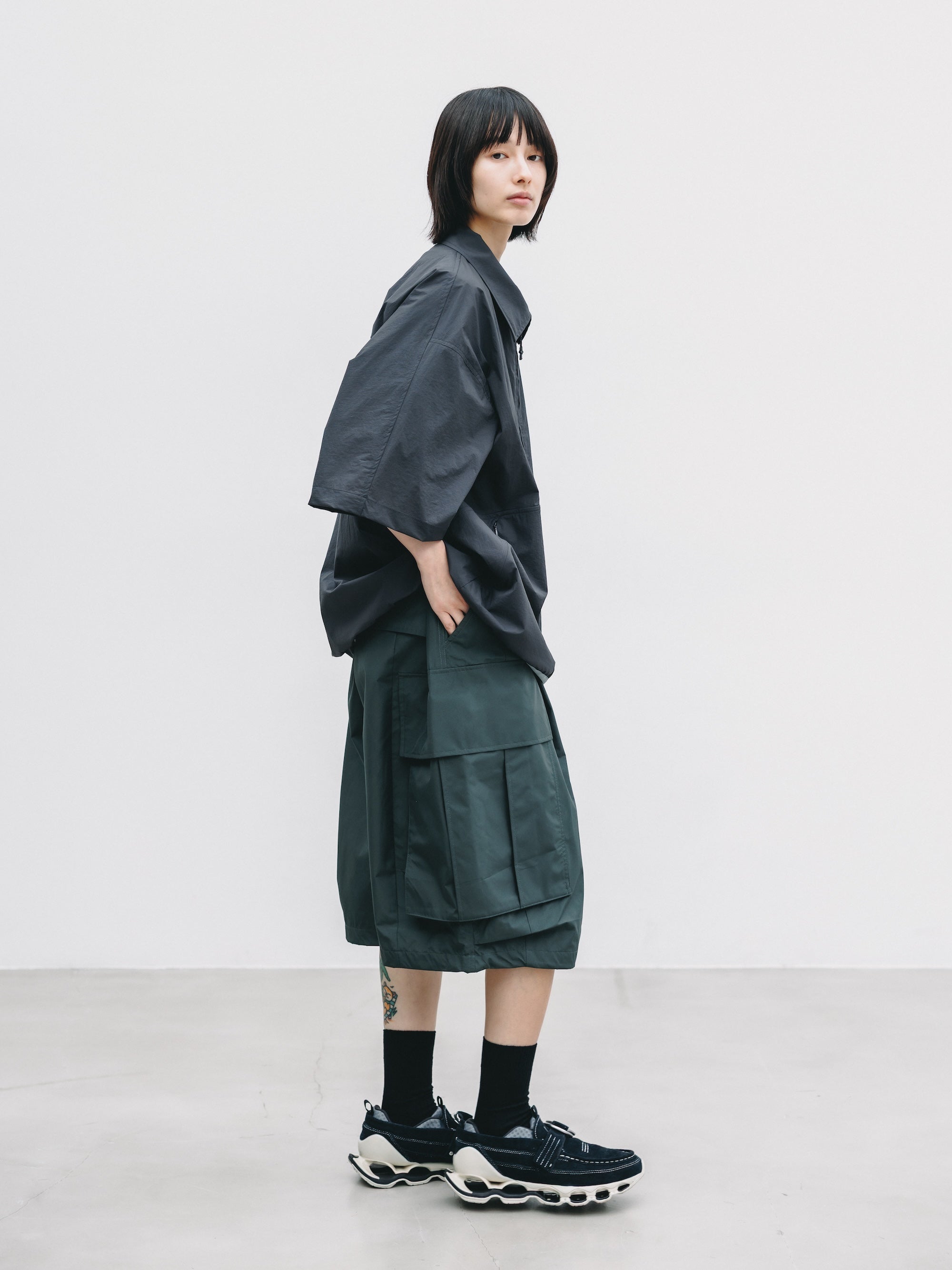 【6.20 SAT 20:00- IN STOCK】HALF ZIP TRAIL S/S SHIRT (BLACK)