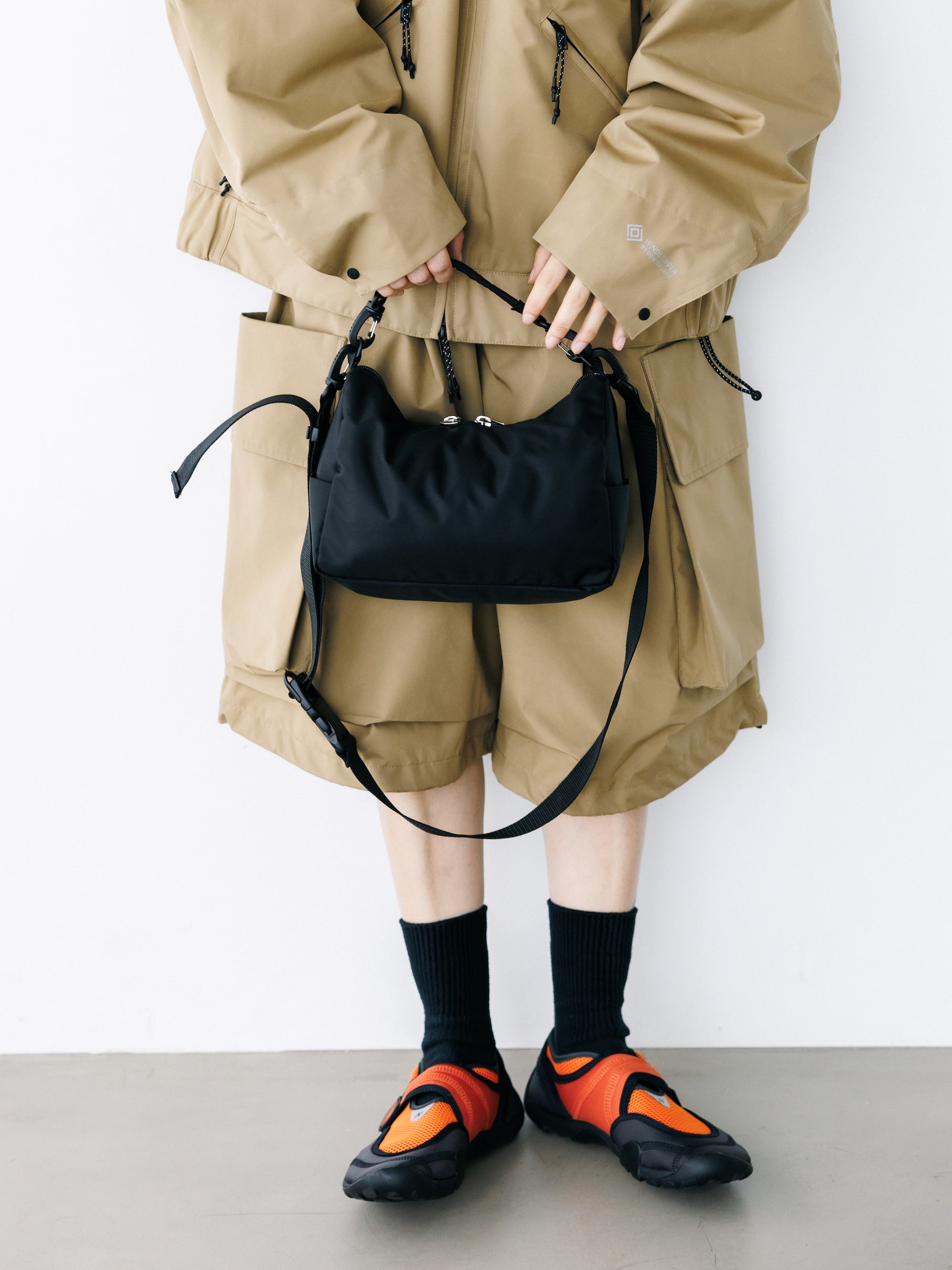 【8.22 SAT 20:00- IN STOCK】DAYOFF BAG MINI (BLACK)
