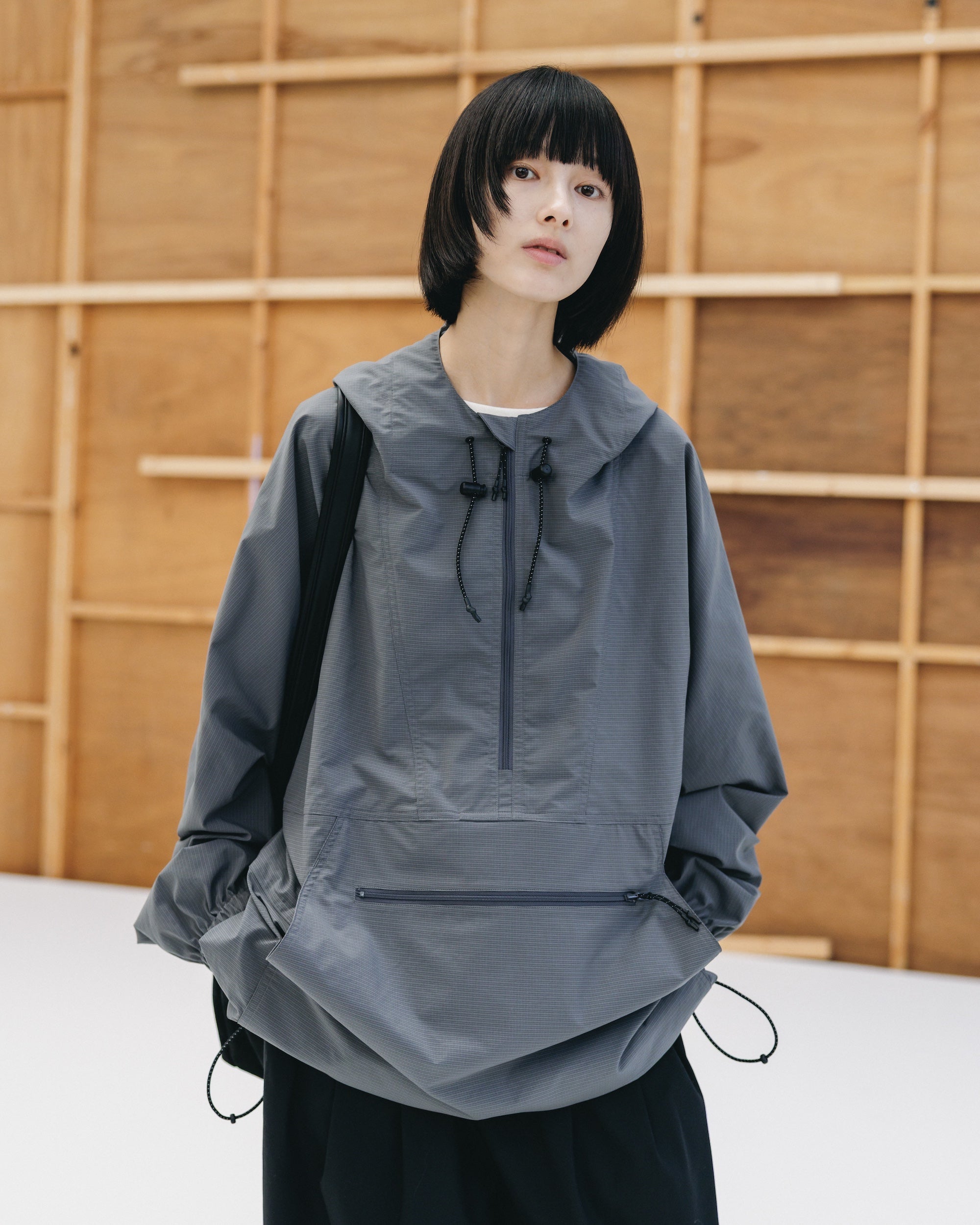 PACKABLE CITY ANORAK PARKA (GRAY(MINI GRAPH CHECK))