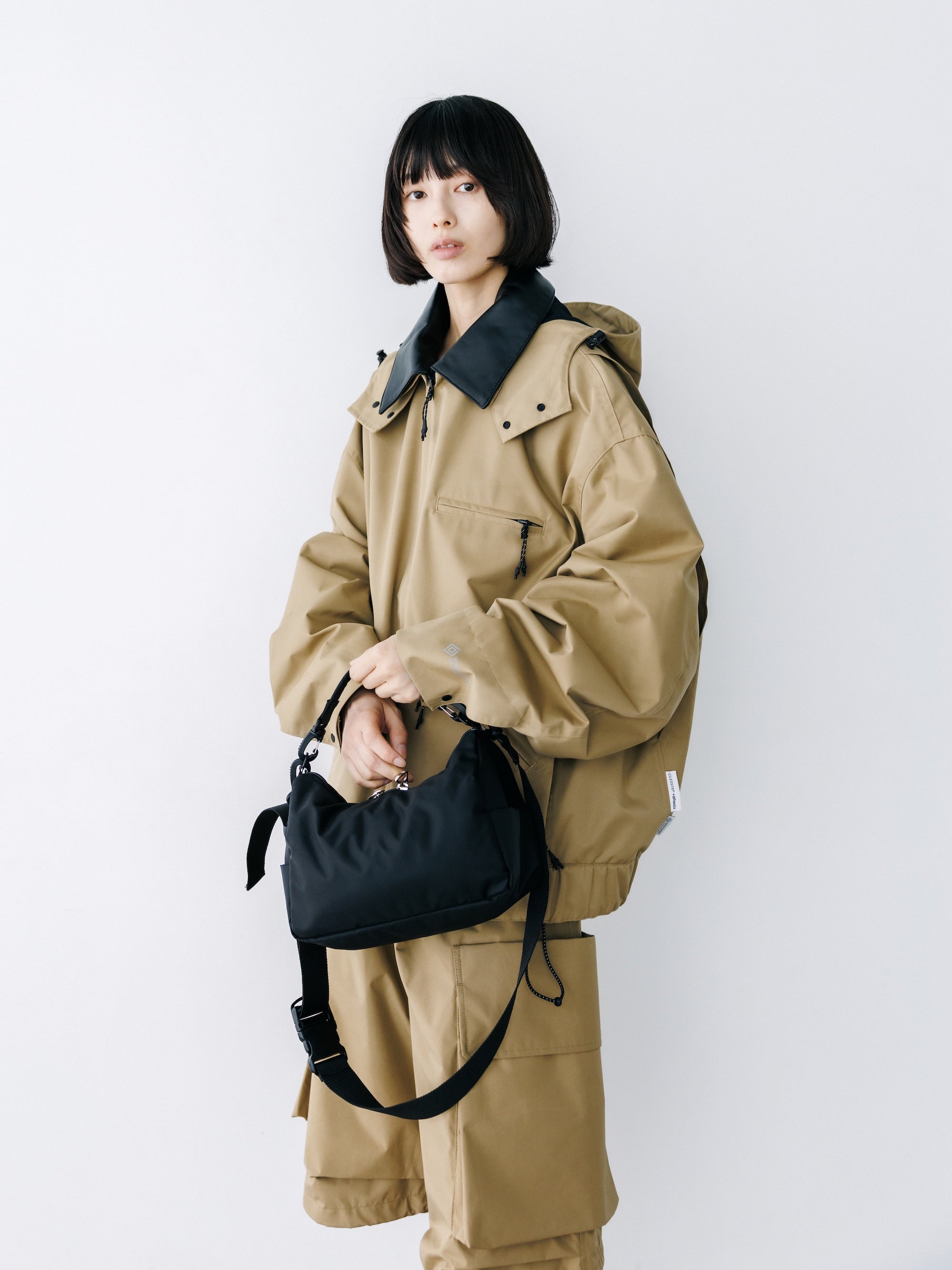 【8.22 SAT 20:00- IN STOCK】DAYOFF BAG MINI (BLACK)