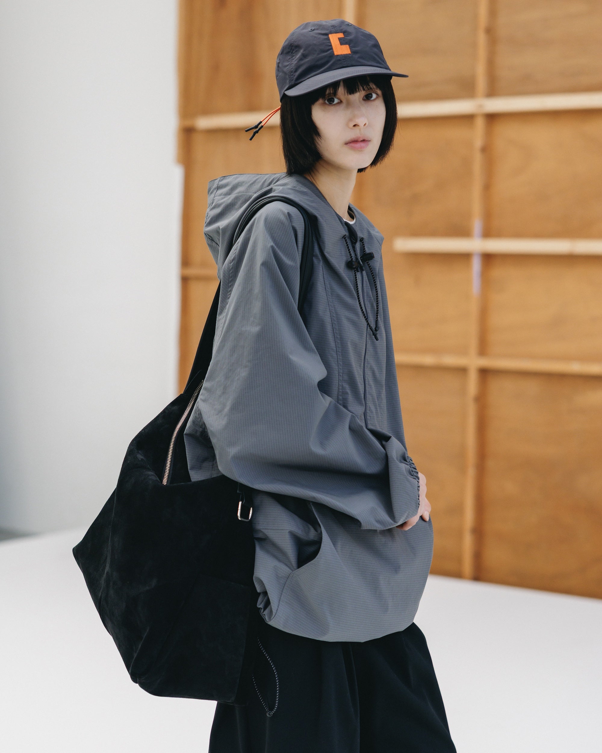 PACKABLE CITY ANORAK PARKA  (GRAY(MINI GRAPH CHECK))