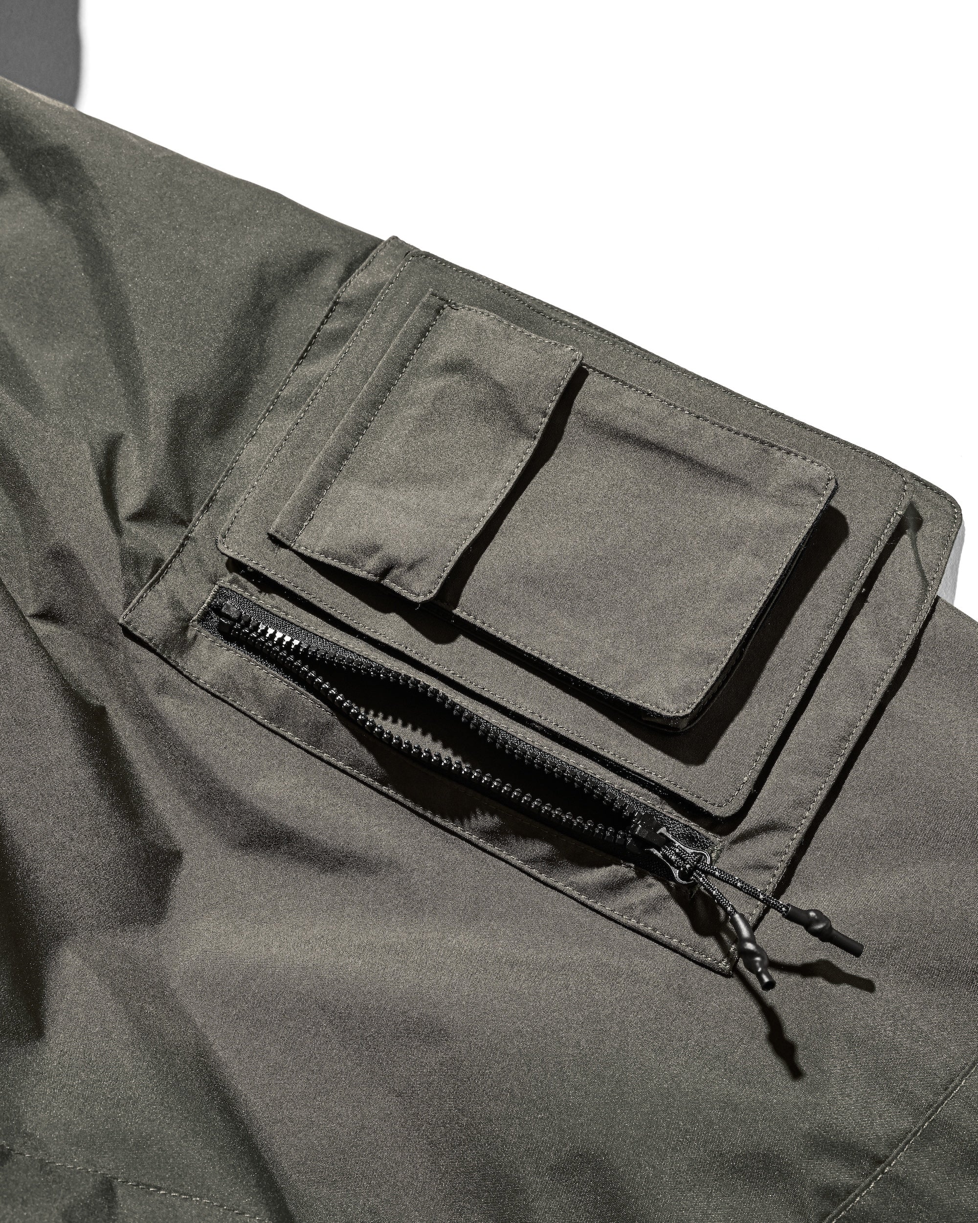 +phenix WINDSTOPPER® by GORE-TEX LABS CITY MILITARY JACKET (ASPHALT GRAY)