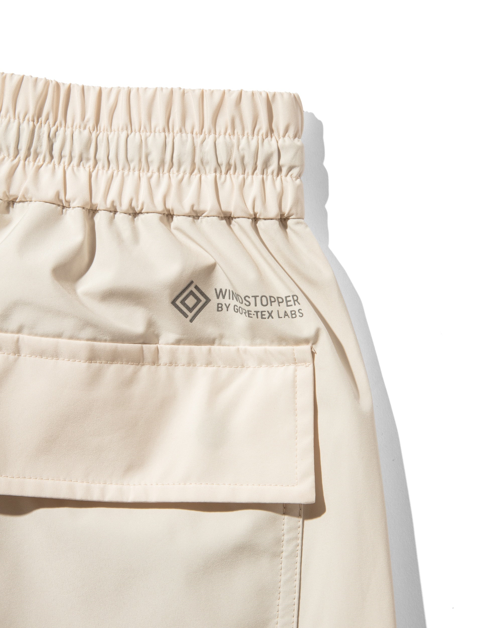 【3.12 WED 20:00- IN STOCK】+phenix WINDSTOPPER® by GORE-TEX LABS CITY OVER TROUSERS (PURE IVORY)