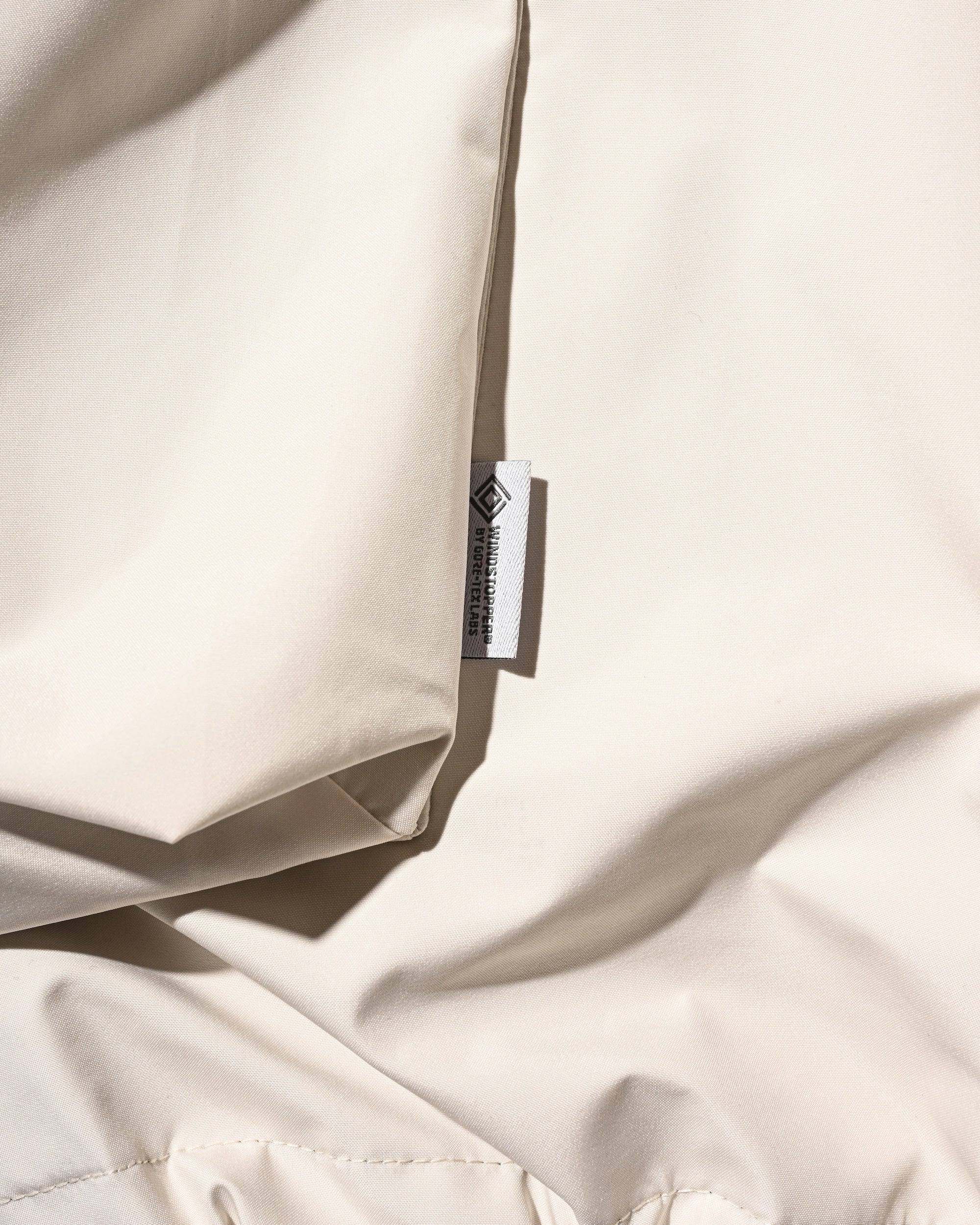 【5.6 TUE 20:00- IN STOCK】+phenix WINDSTOPPER® by GORE-TEX LABS CITY MILITARY HALF PANTS 002 (PURE IVORY)