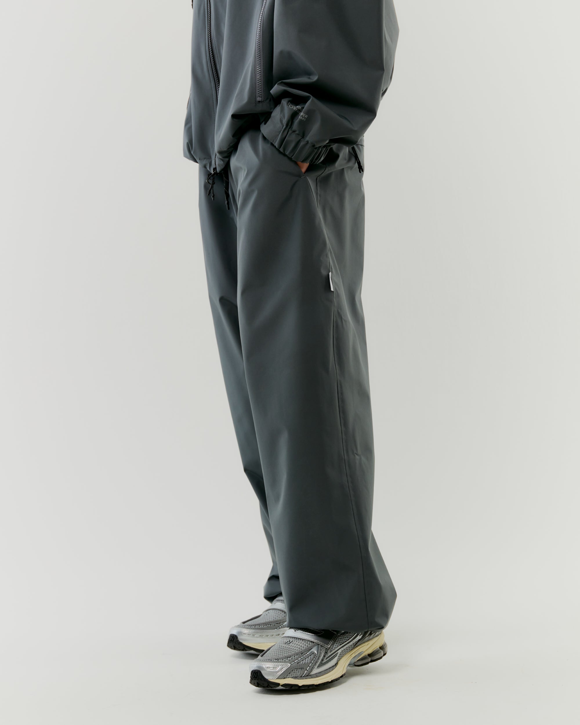 +phenix WINDSTOPPER® by GORE-TEX LABS CITY UNIFORM SETUP (GRAPHAITE GRAY)