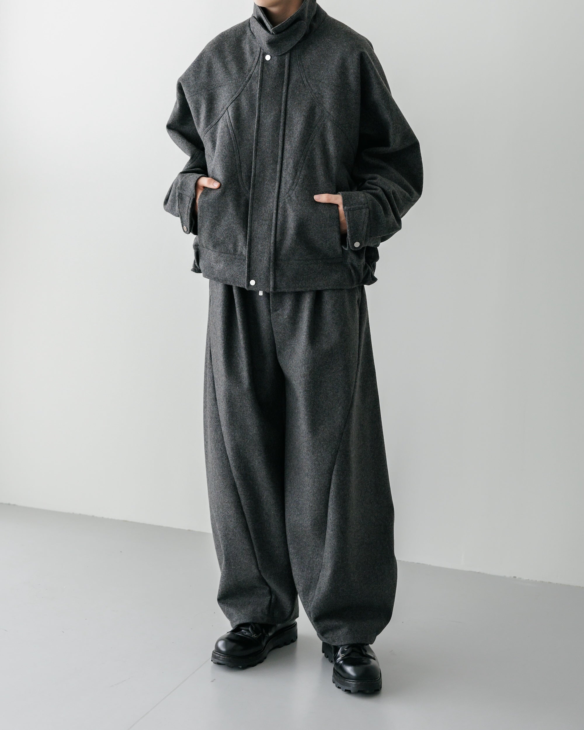 【12.18 WED 20:00- IN STOCK】WOOL MELTON MASSIVE TWISTED PANTS