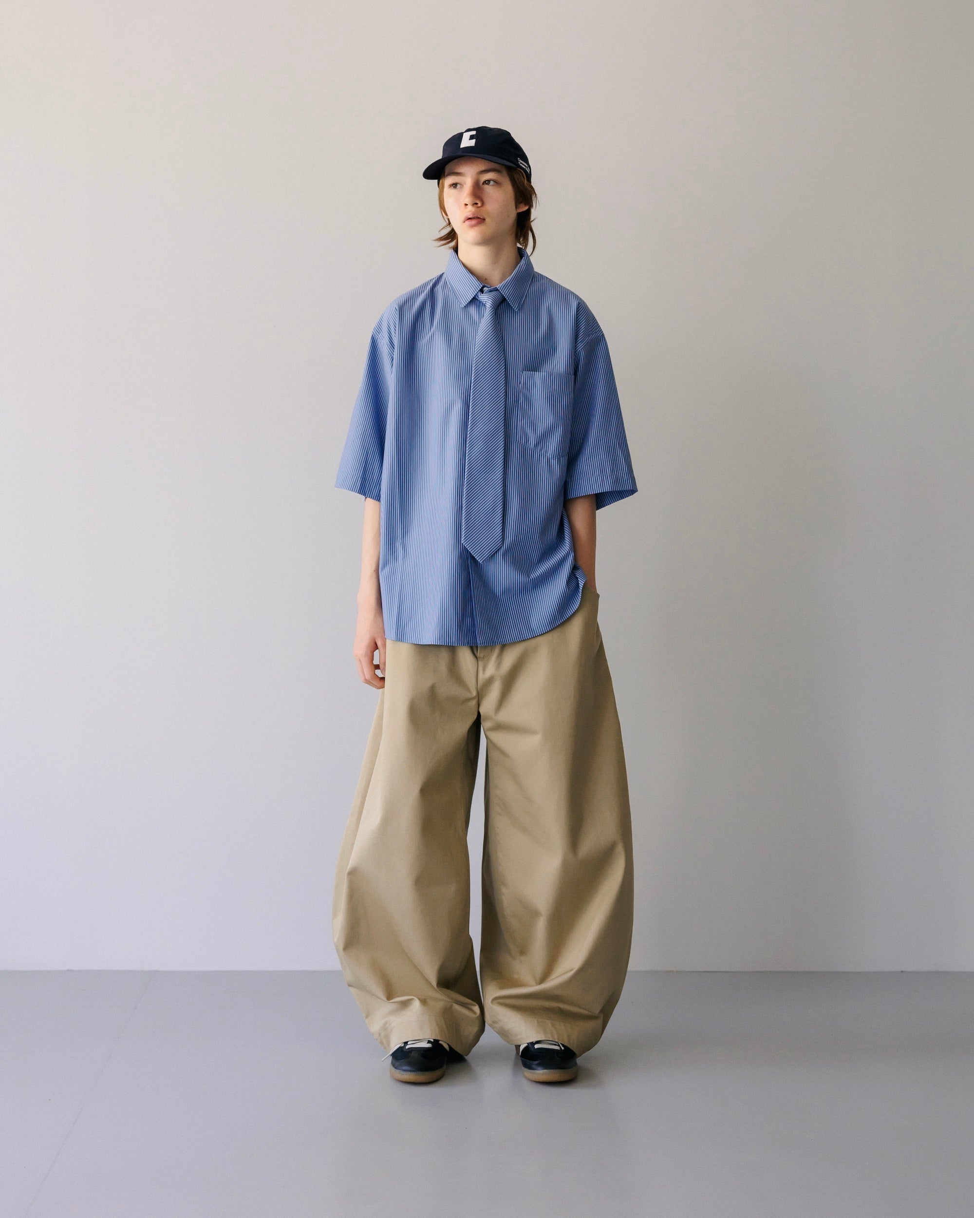 6.14 wed 20:00- sales start] MASSIVE KNIT S/S SHIRT