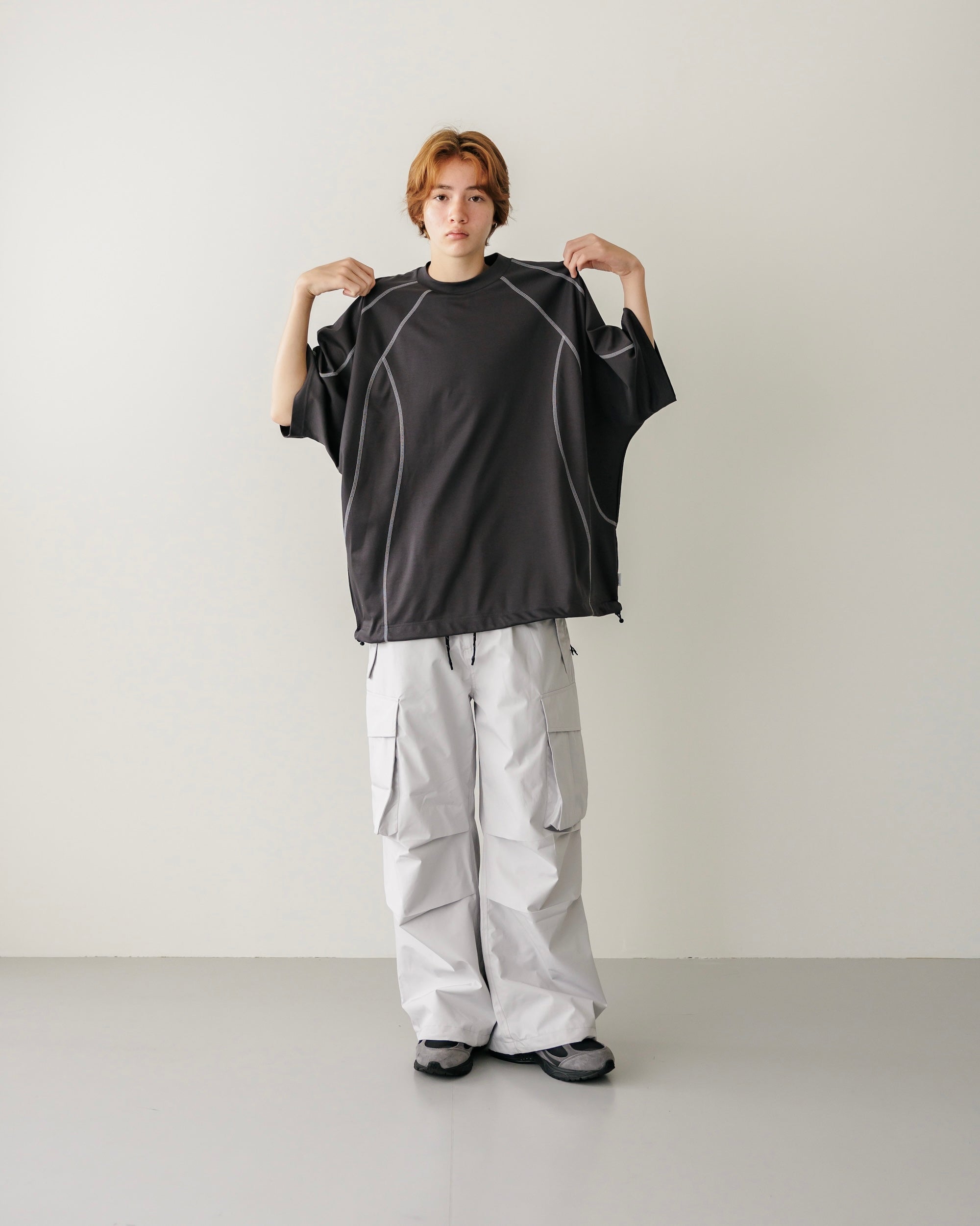 【9.11 WED 20:00- IN STOCK】FUTURE T-SHIRT WITH DRAWSTRINGS.