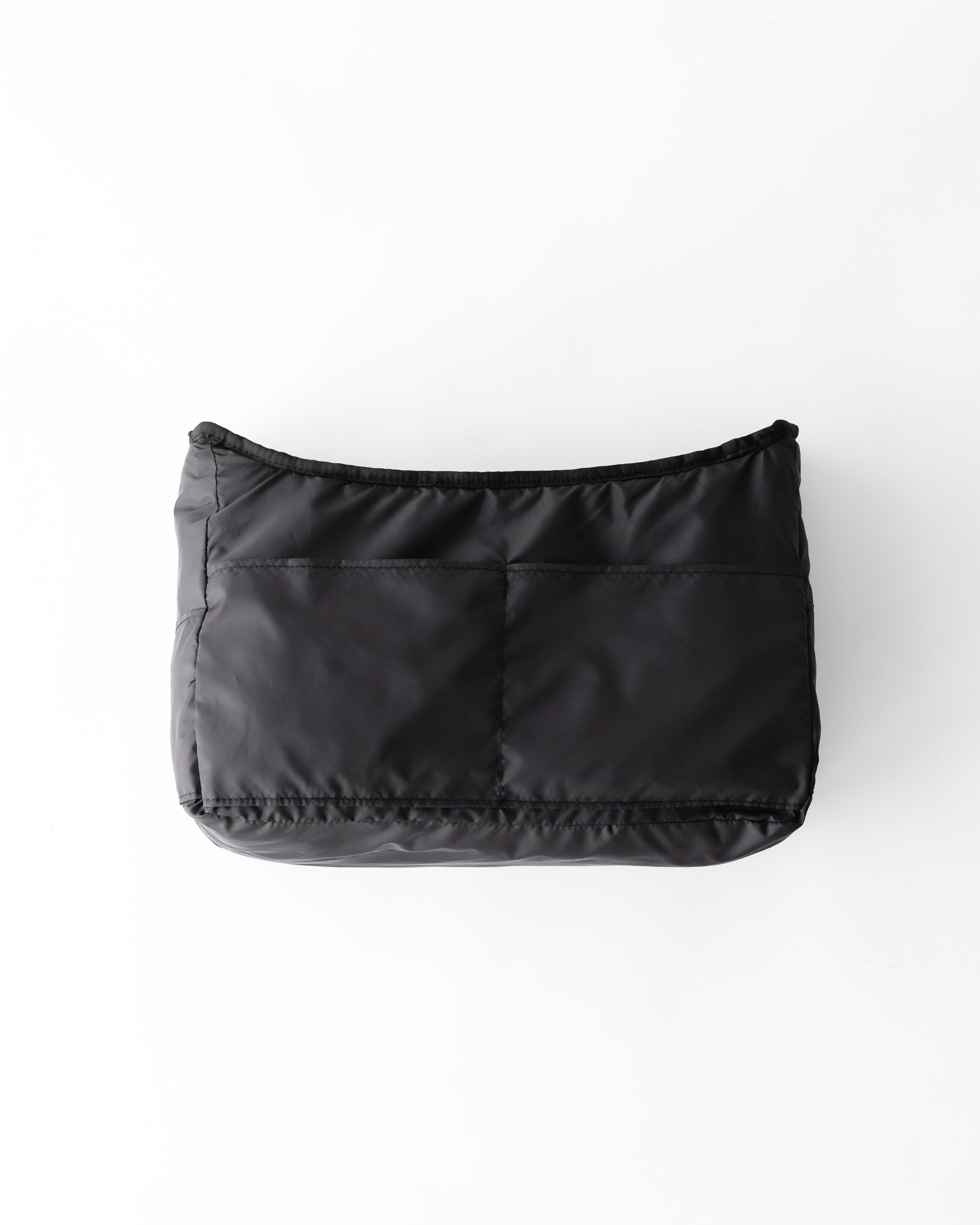 5.29 WED 20:00- PRE ORDER】PADDED HOLIDAY BAG