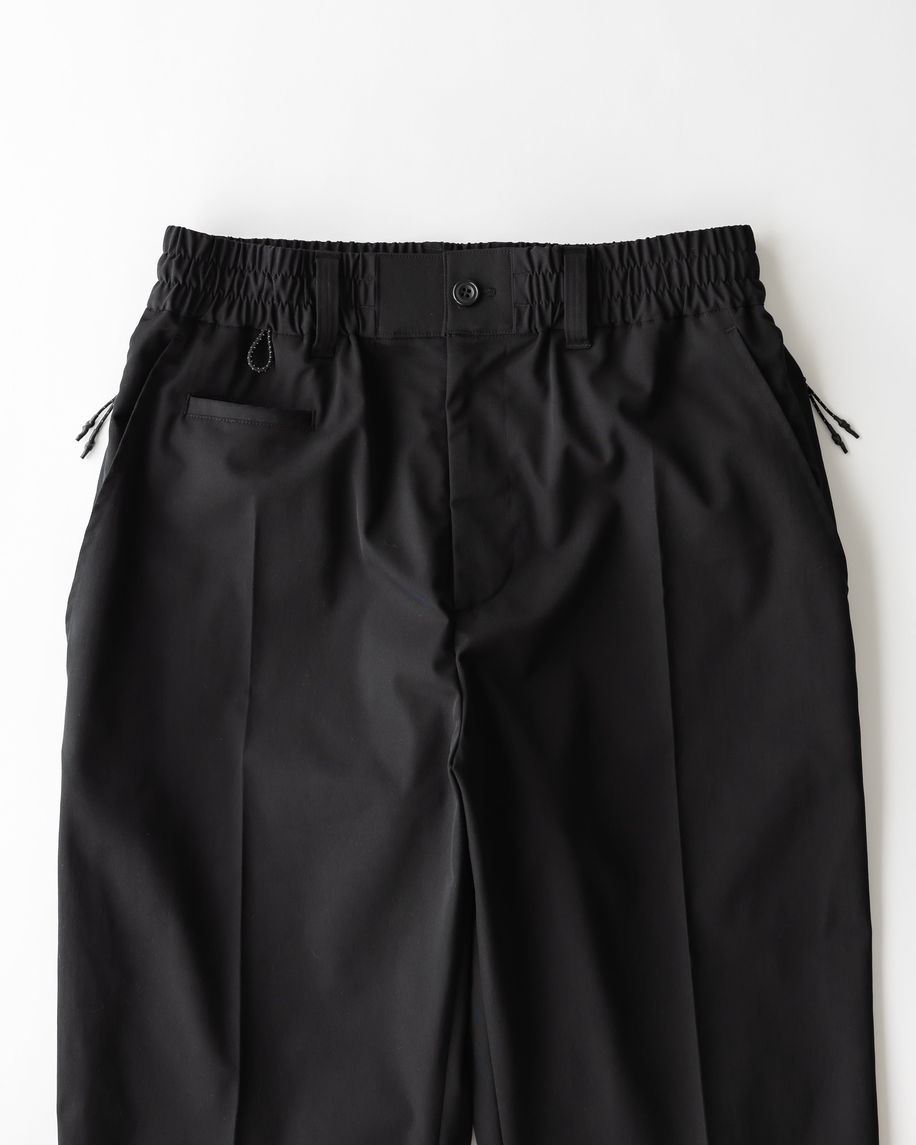 3.24 sun 20:00- IN STOCK】ACTIVE CITY STORAGE TAPERED PANTS