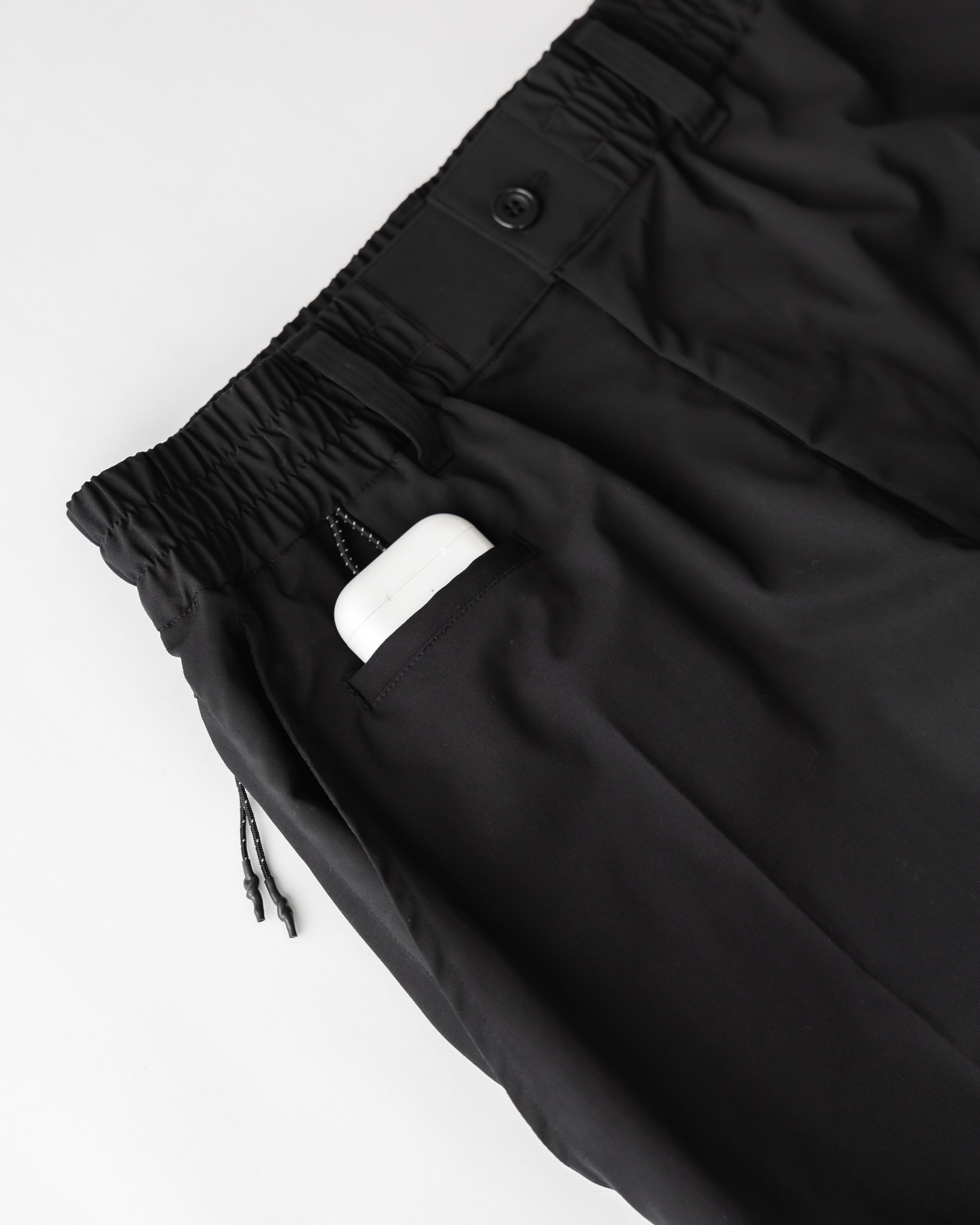 ACTIVE CITY STORAGE TAPERED PANTS