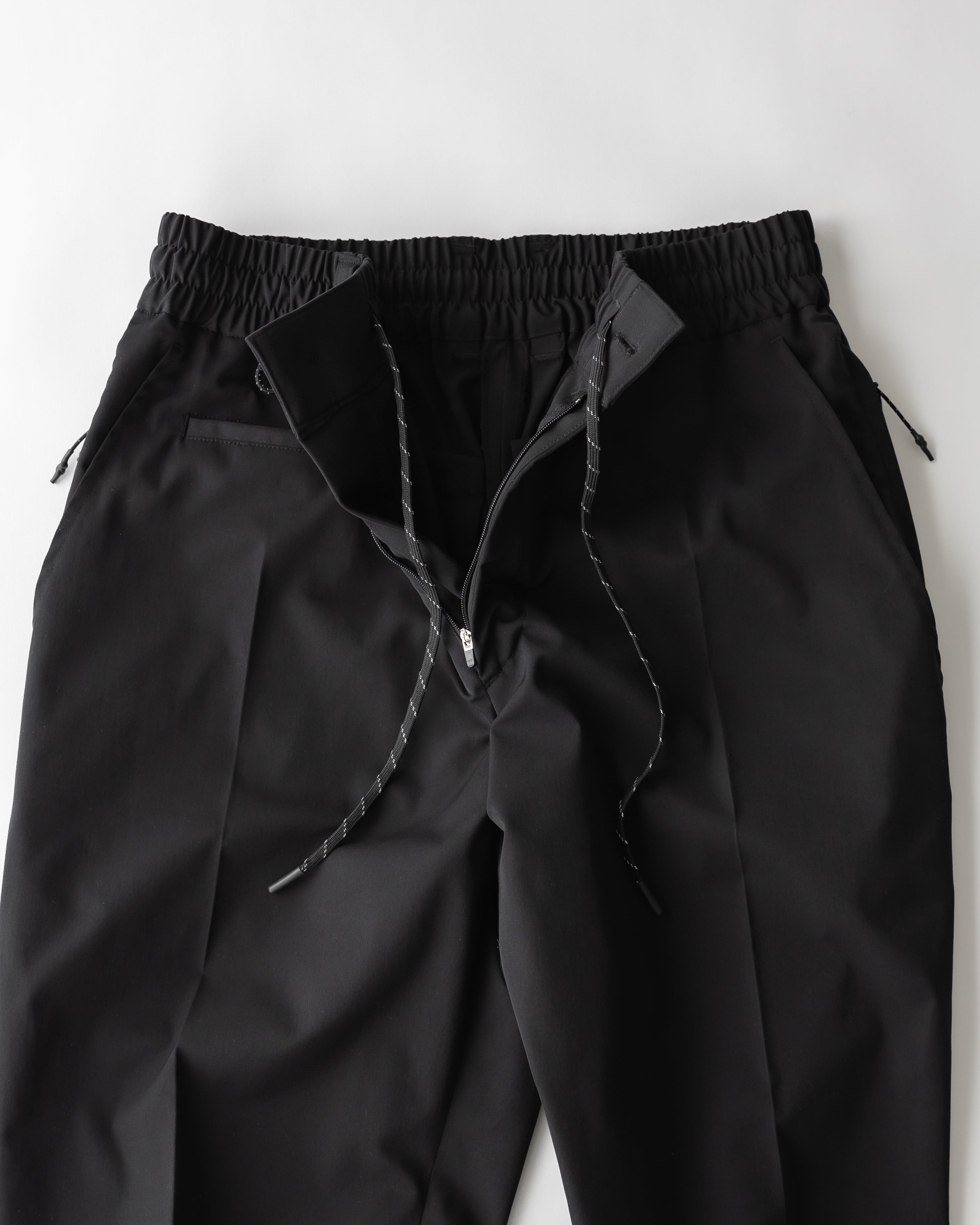 3.24 sun 20:00- IN STOCK】ACTIVE CITY STORAGE TAPERED PANTS