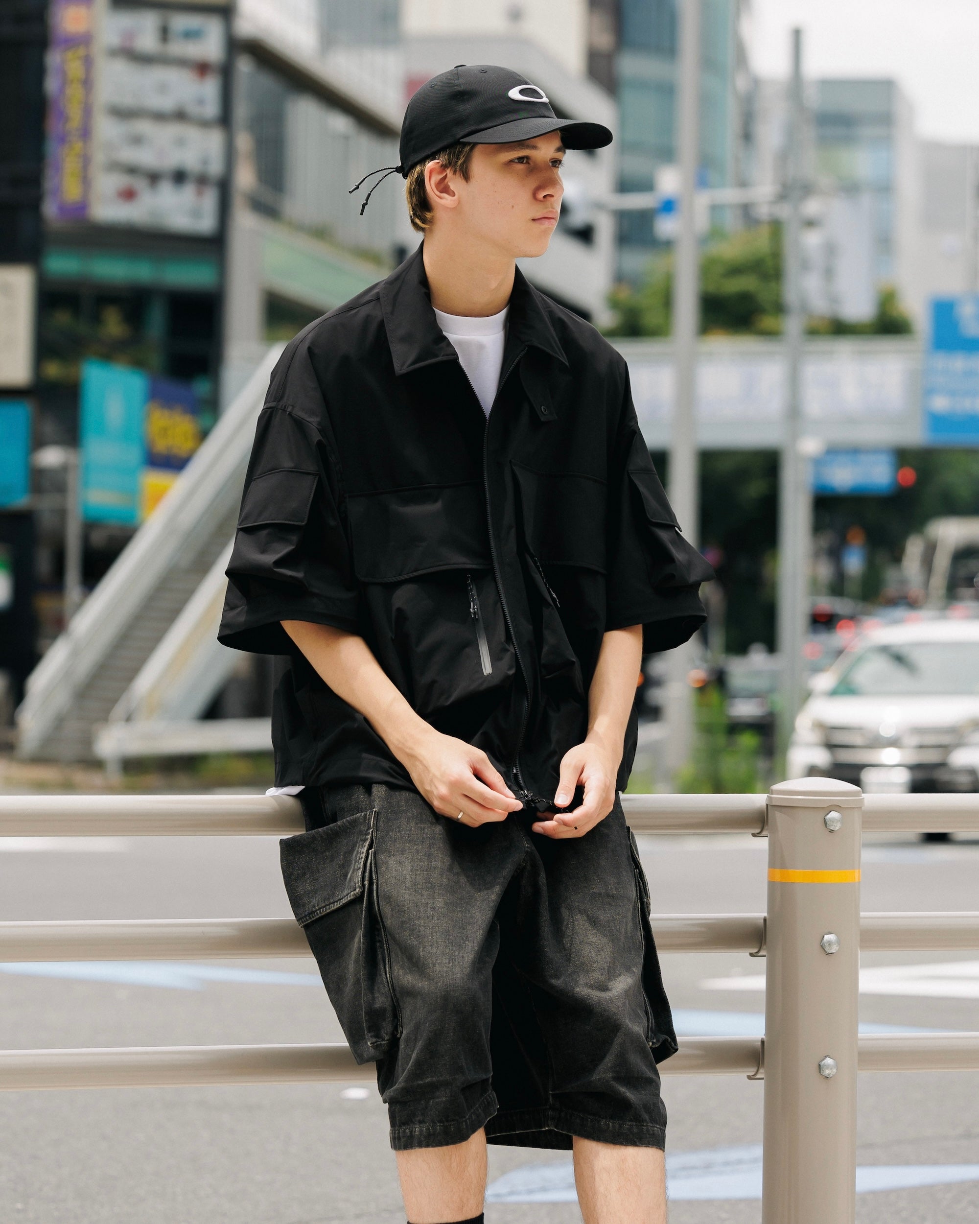 【8.31 SAT 20:00- PRE ORDER】LIGHT SHELL DETACHABLE WADING SHIRT JACKET