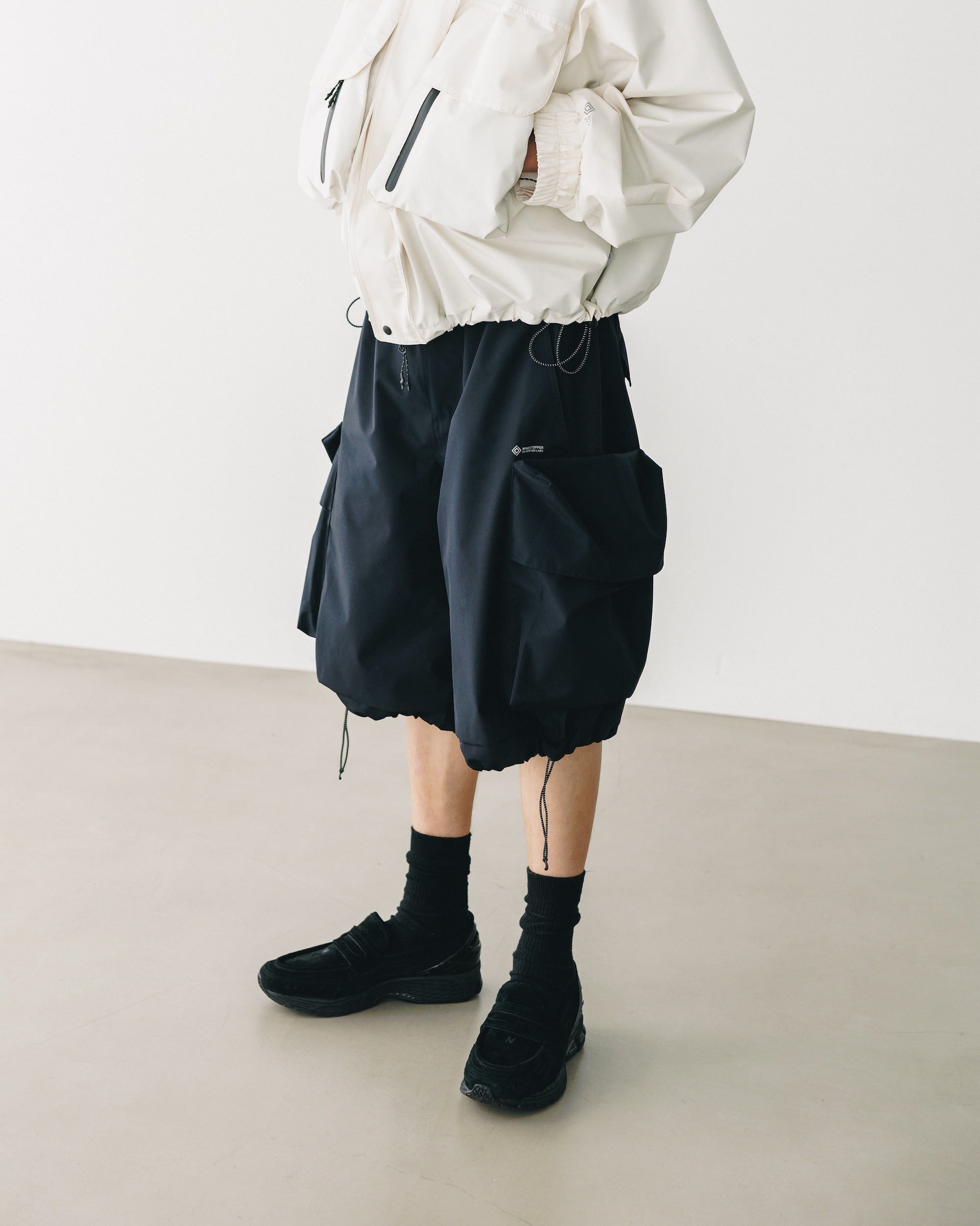 【5.6 TUE 20:00- IN STOCK】+phenix WINDSTOPPER® by GORE-TEX LABS CITY MILITARY HALF PANTS 002 (BLACK)