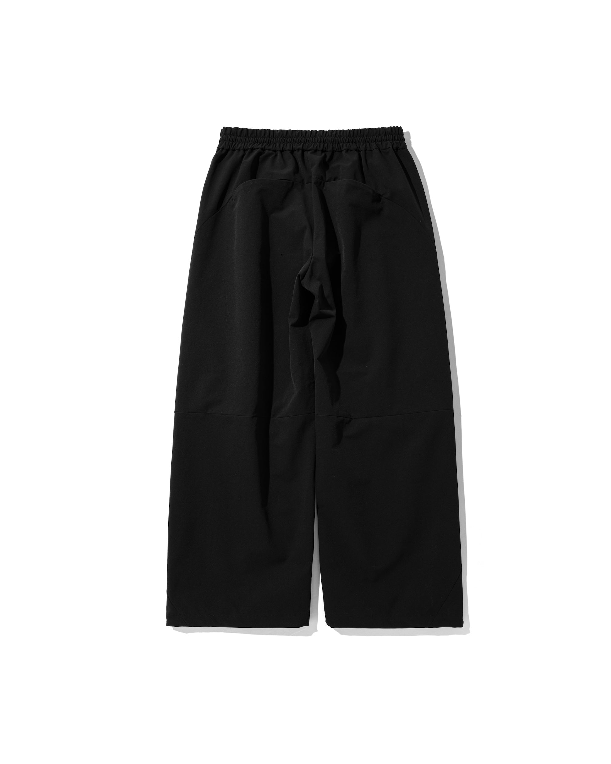 【10.16 WED 20:00- IN STOCK】SOFT SHELL BASE PANTS