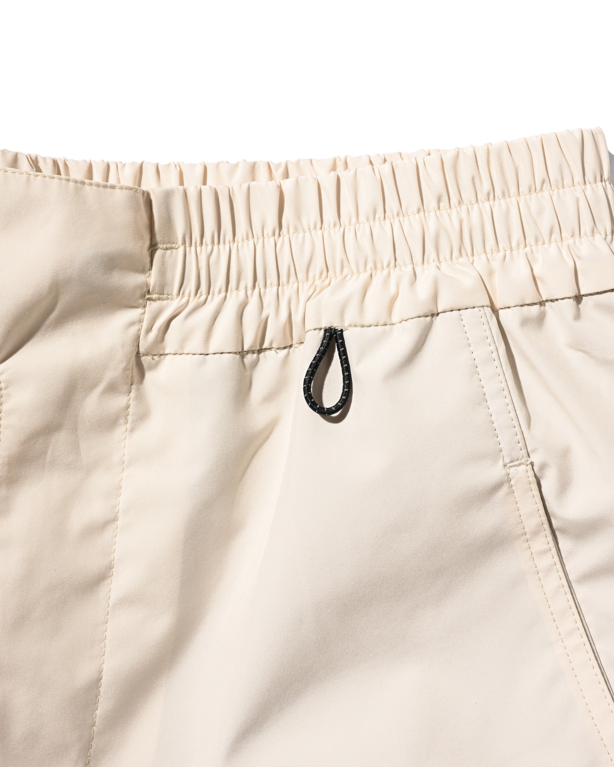 【5.6 TUE 20:00- IN STOCK】+phenix WINDSTOPPER® by GORE-TEX LABS CITY MILITARY HALF PANTS 002 (PURE IVORY)
