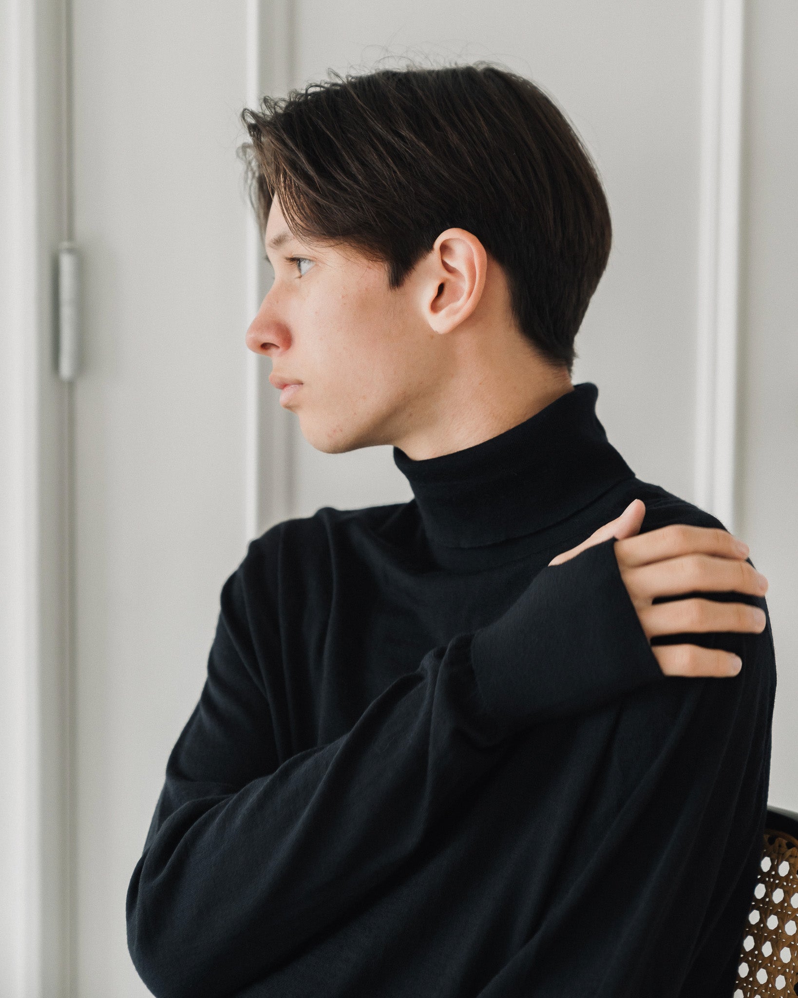 BESPOKE TOKYO FF30G TURTLE NECK KNITホワイト - ニット/セーター