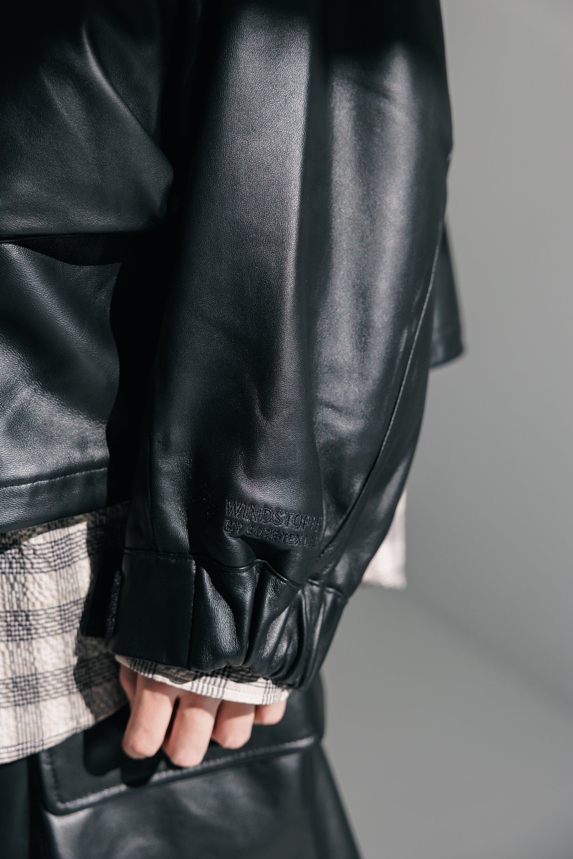 【10.4 SAT 20:00- IN STOCK】+phenix WINDSTOPPER® by GORE-TEX LABS LEATHER CITY WADING JACKET