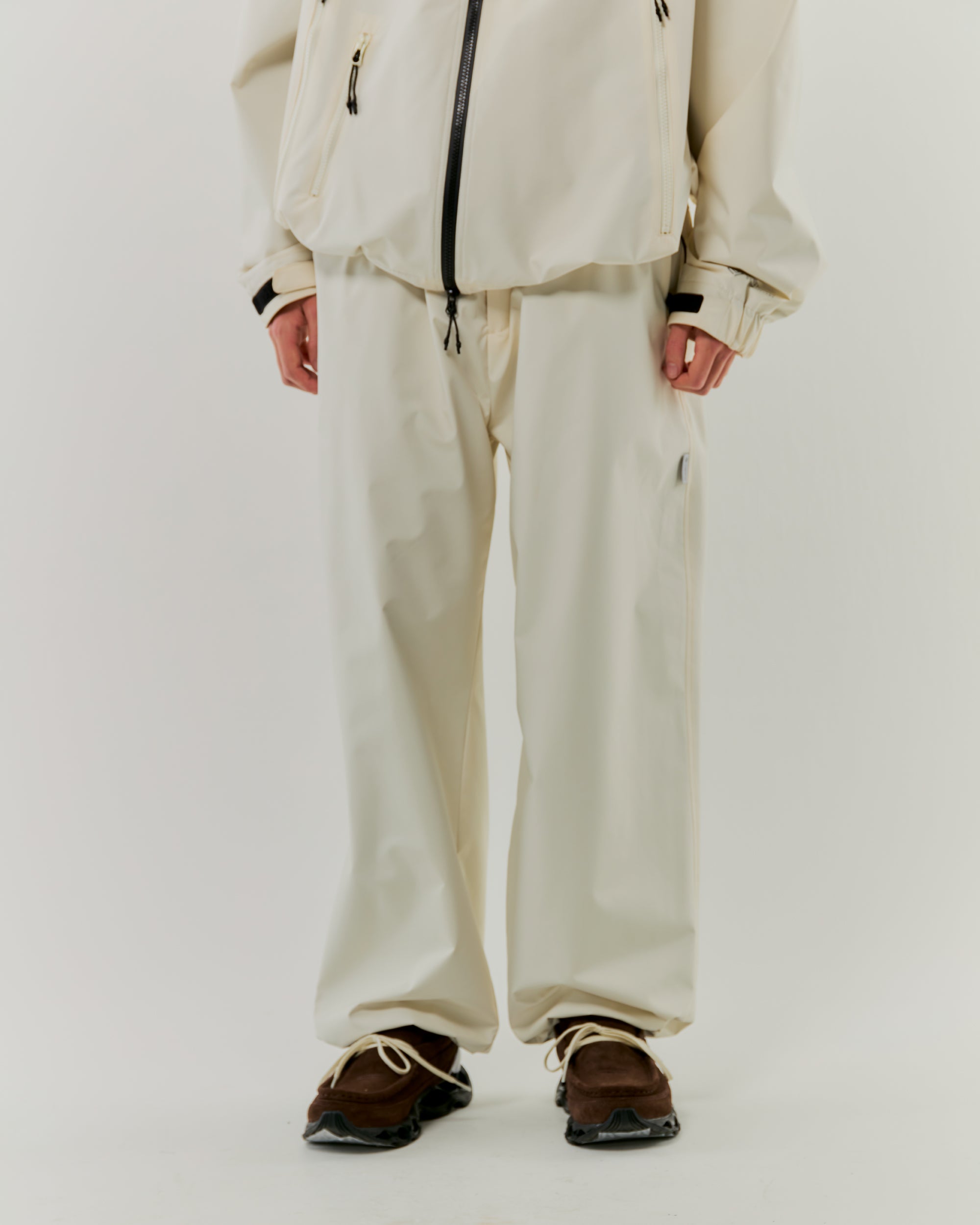 +phenix WINDSTOPPER® by GORE-TEX LABS CITY UNIFORM SETUP (PURE IVORY)